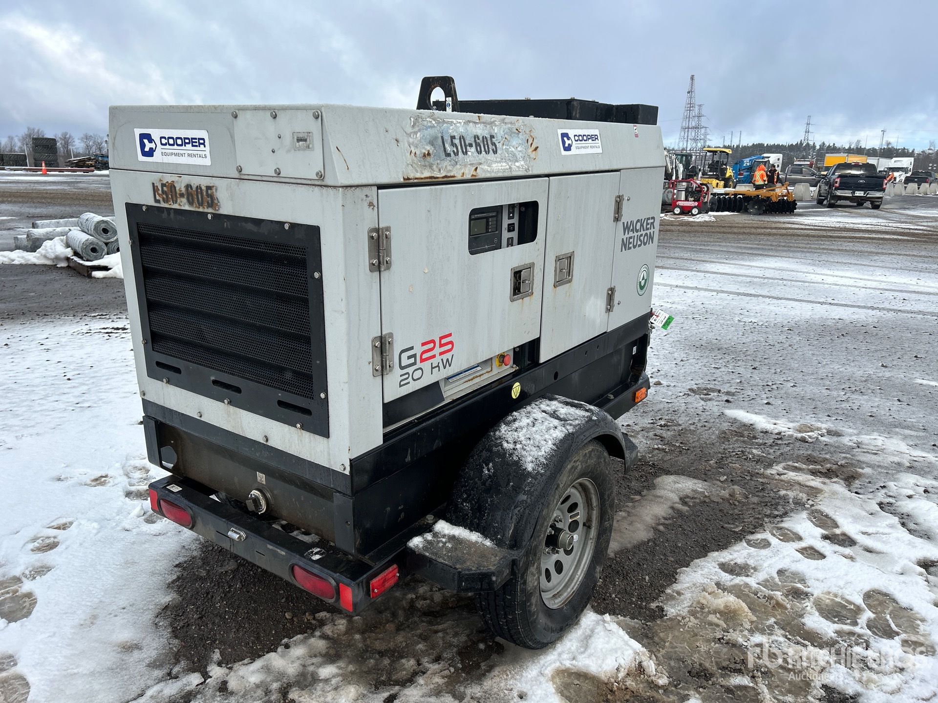 General Appearance with Imagen: esquina trasera derecha