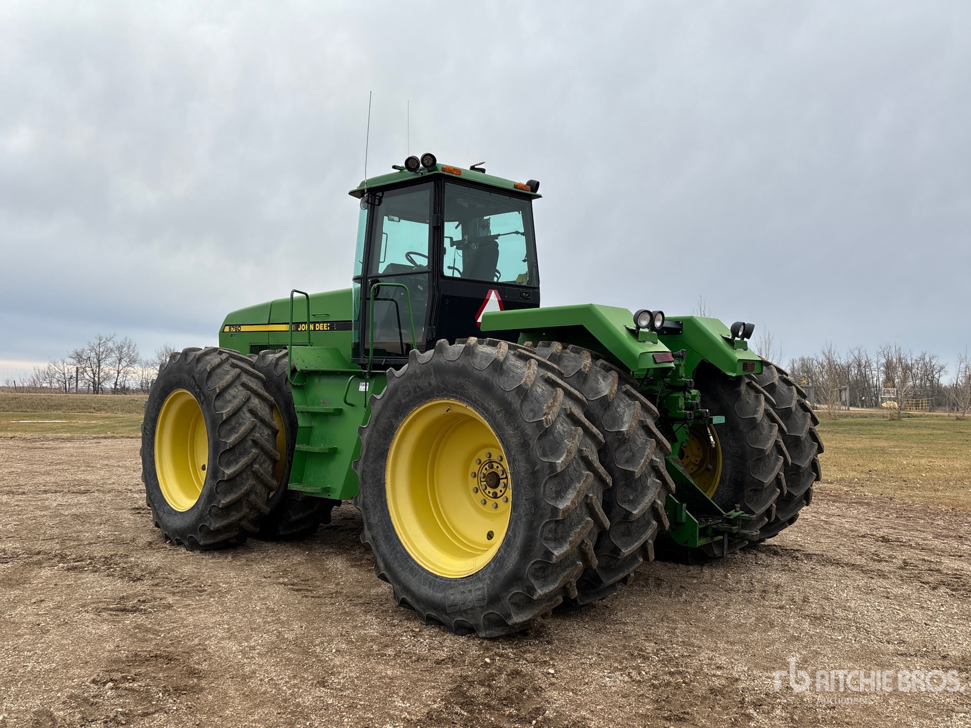 General Appearance with Bild, Ecke hinten links