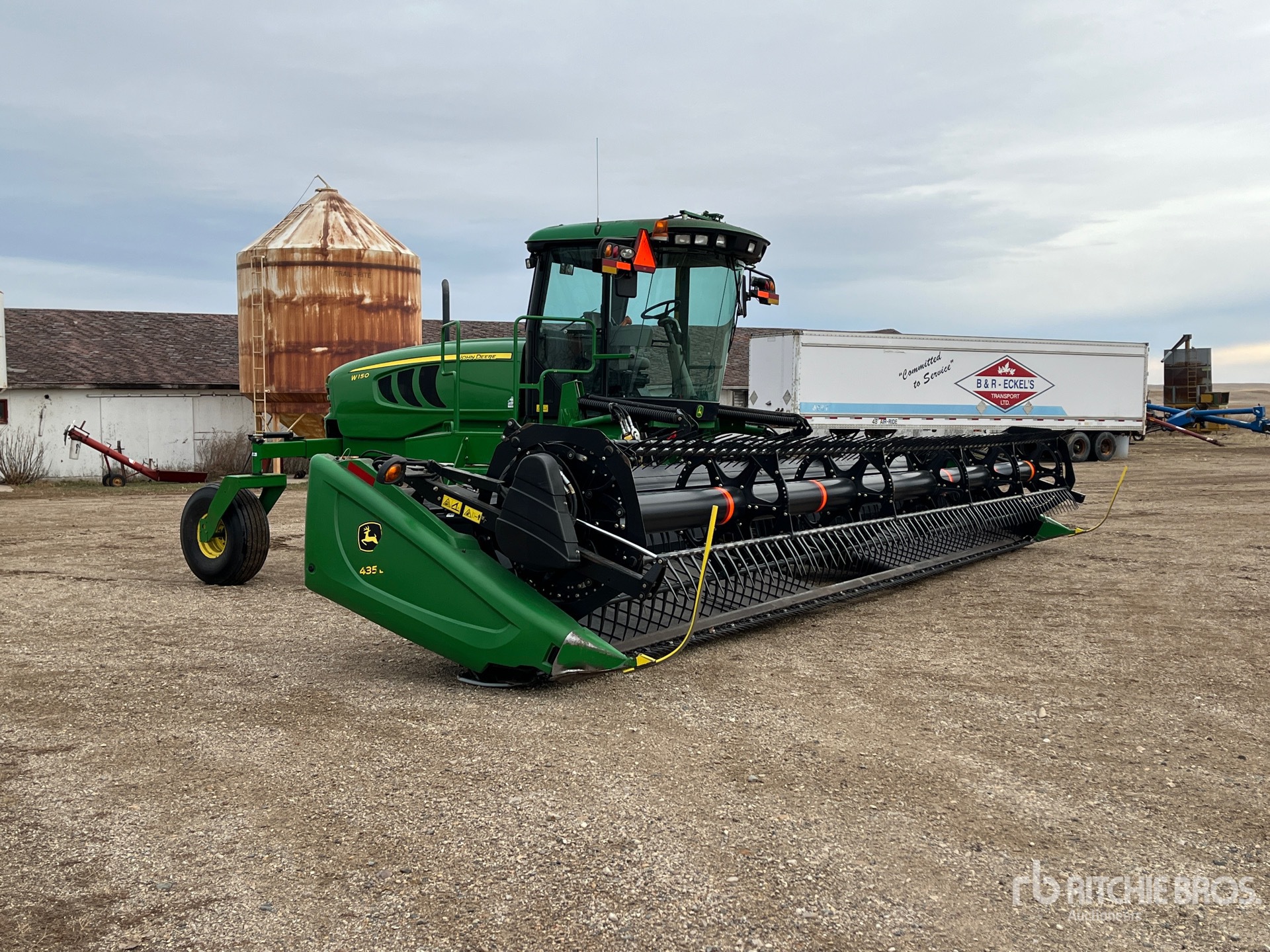 Aspect général with Image, coin avant droit