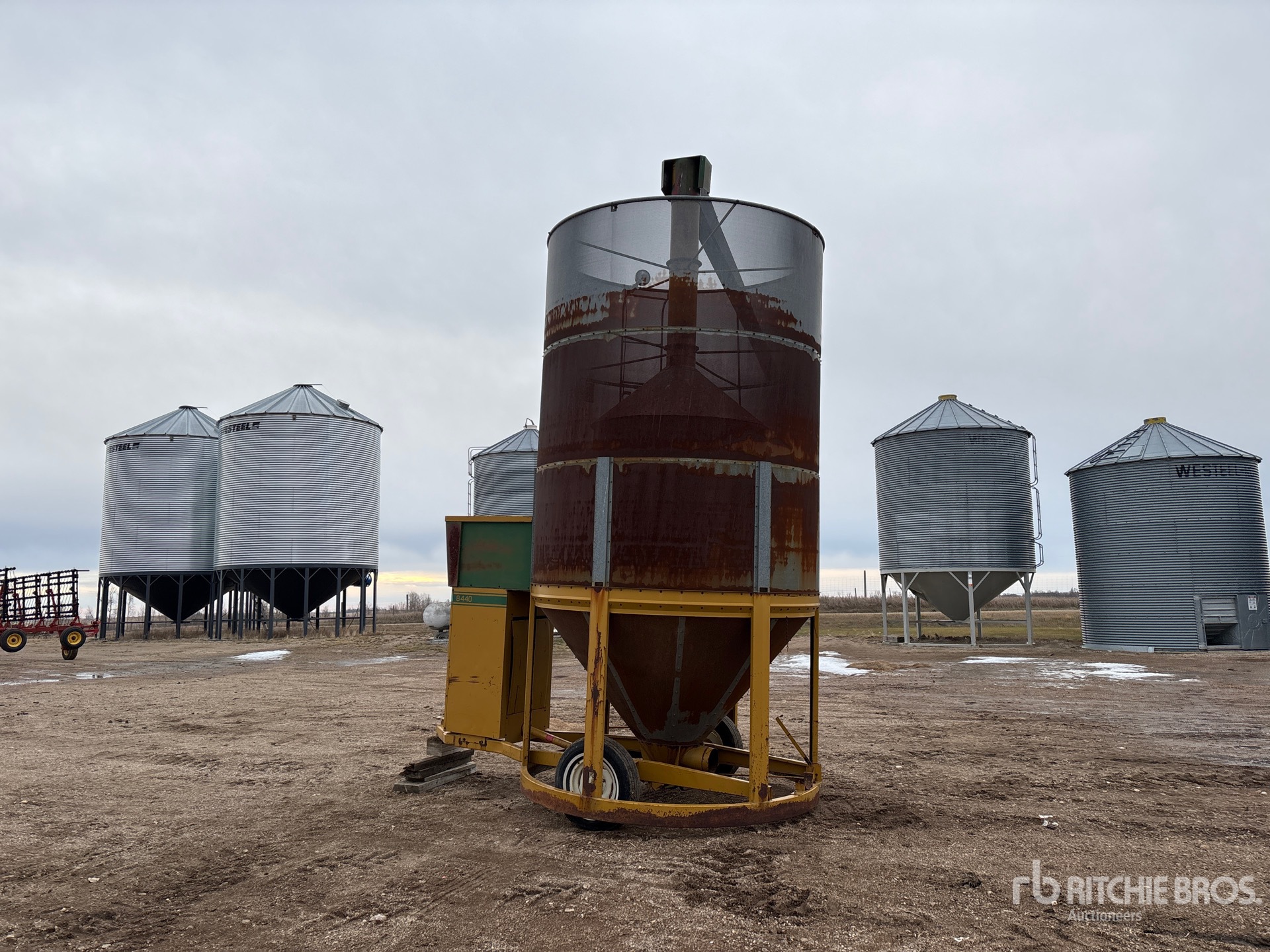 General Appearance with Imagen: esquina trasera izquierda