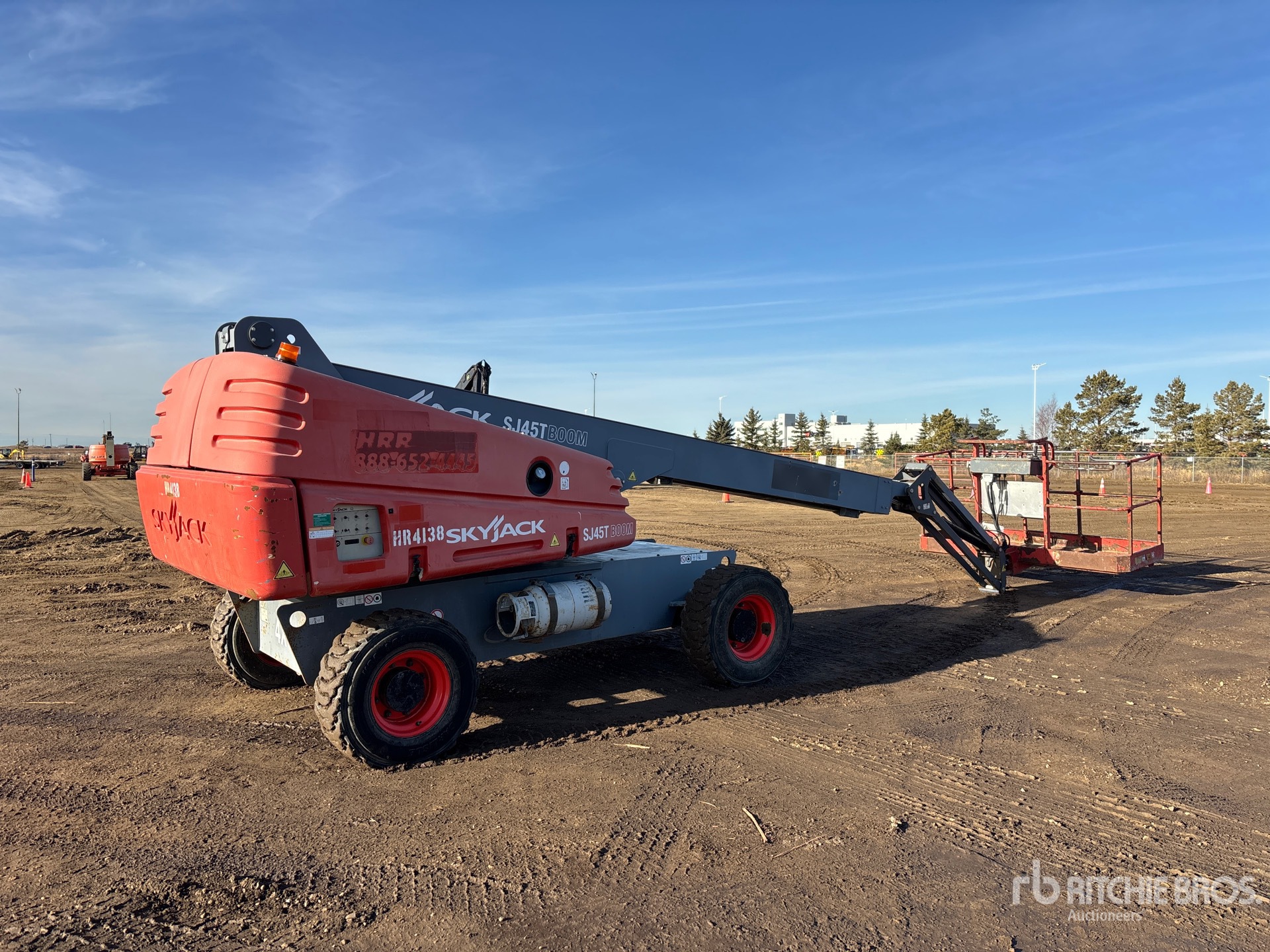 General Appearance with Picture, Right Rear Corner