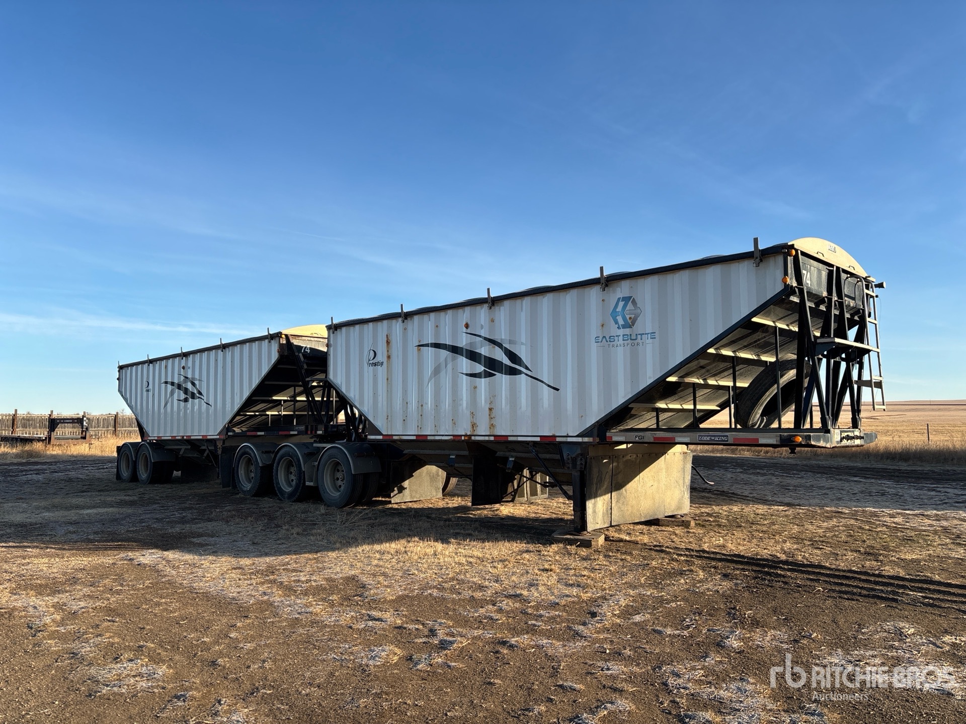 General Appearance with Imagen: esquina delantera derecha