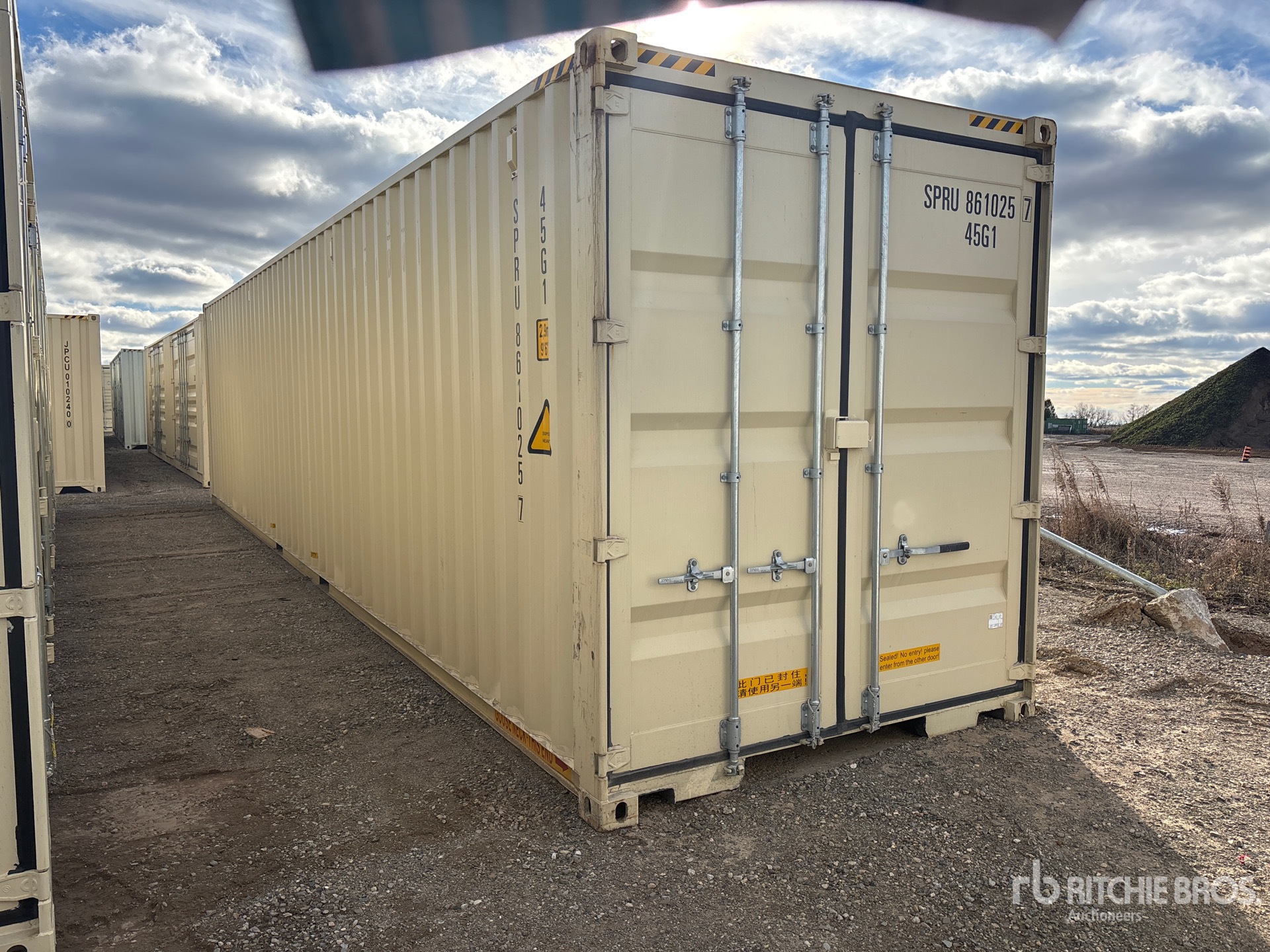 General Appearance with Picture, Left Front Corner