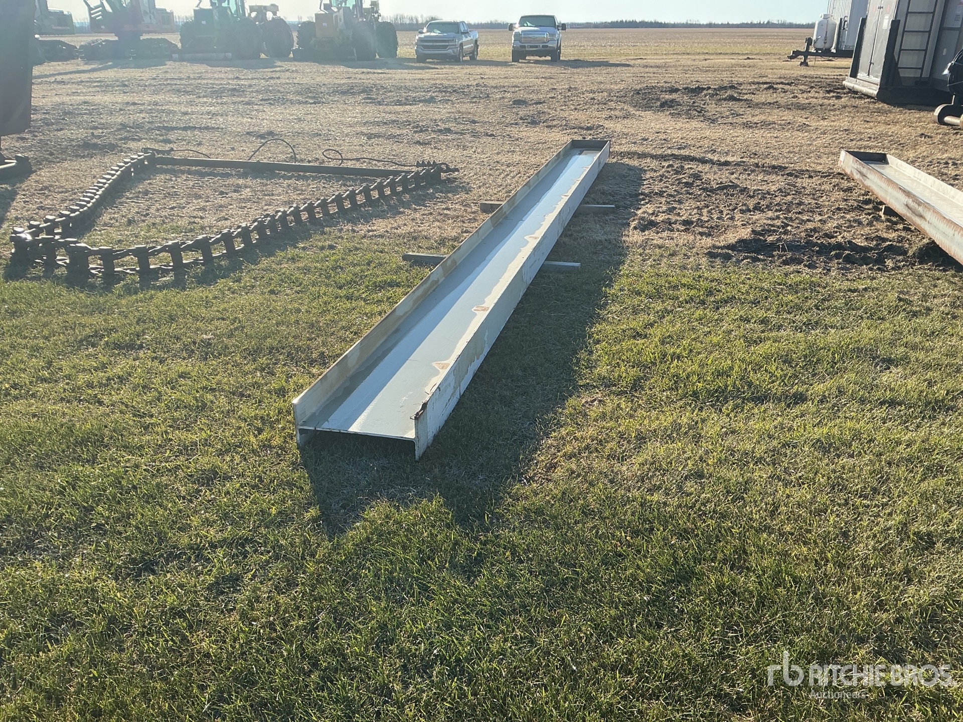 General Appearance with Foto, angolo anteriore sinistro