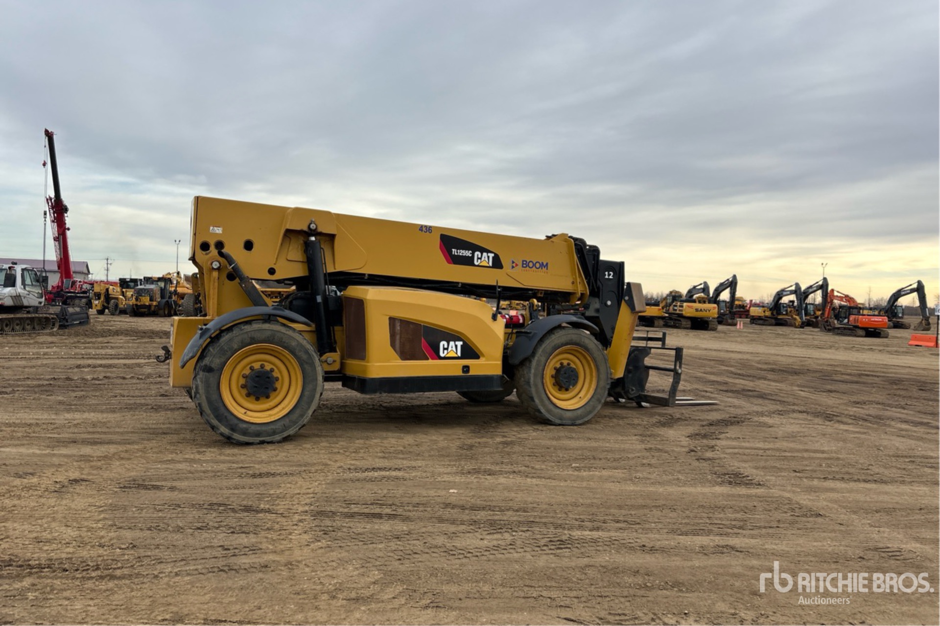 General Appearance with Imagen: esquina trasera derecha