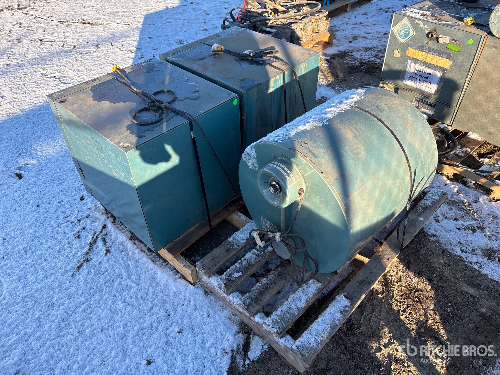 General Appearance with Bild, Ecke hinten links