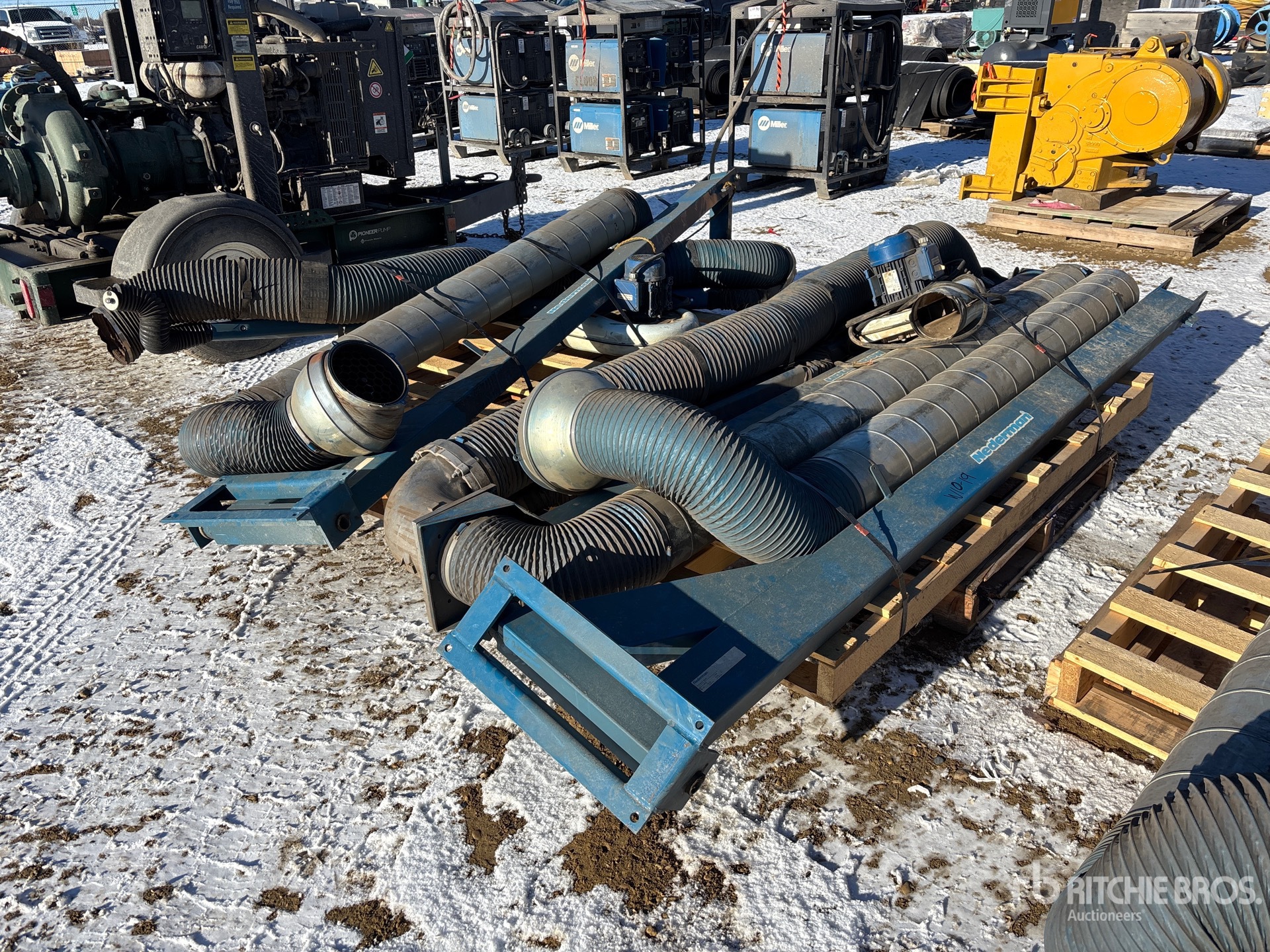 General Appearance with Bild, Ecke hinten links