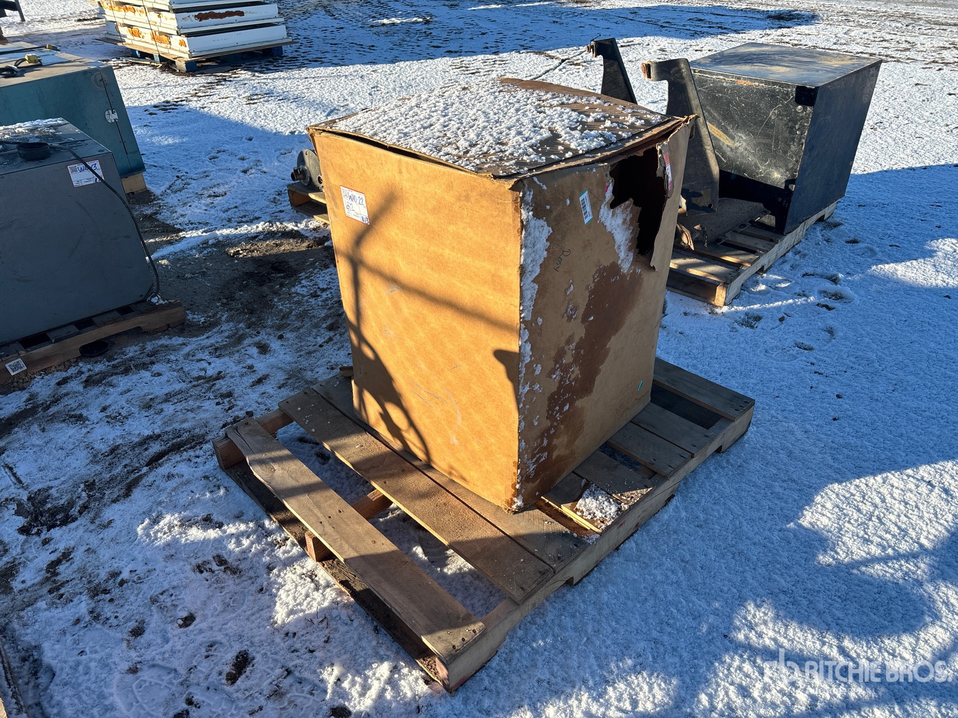 General Appearance with Bild, Ecke vorne links