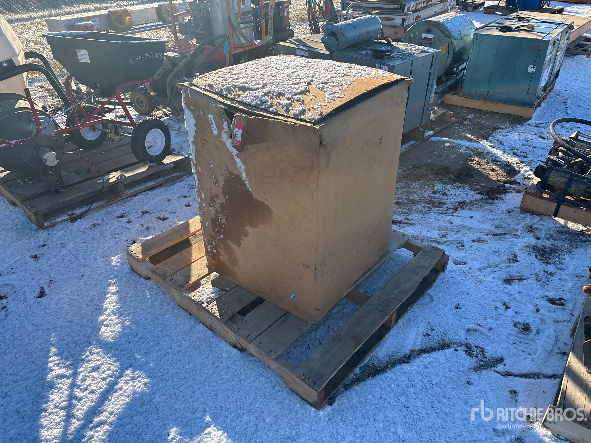 General Appearance with Bild, Ecke hinten links