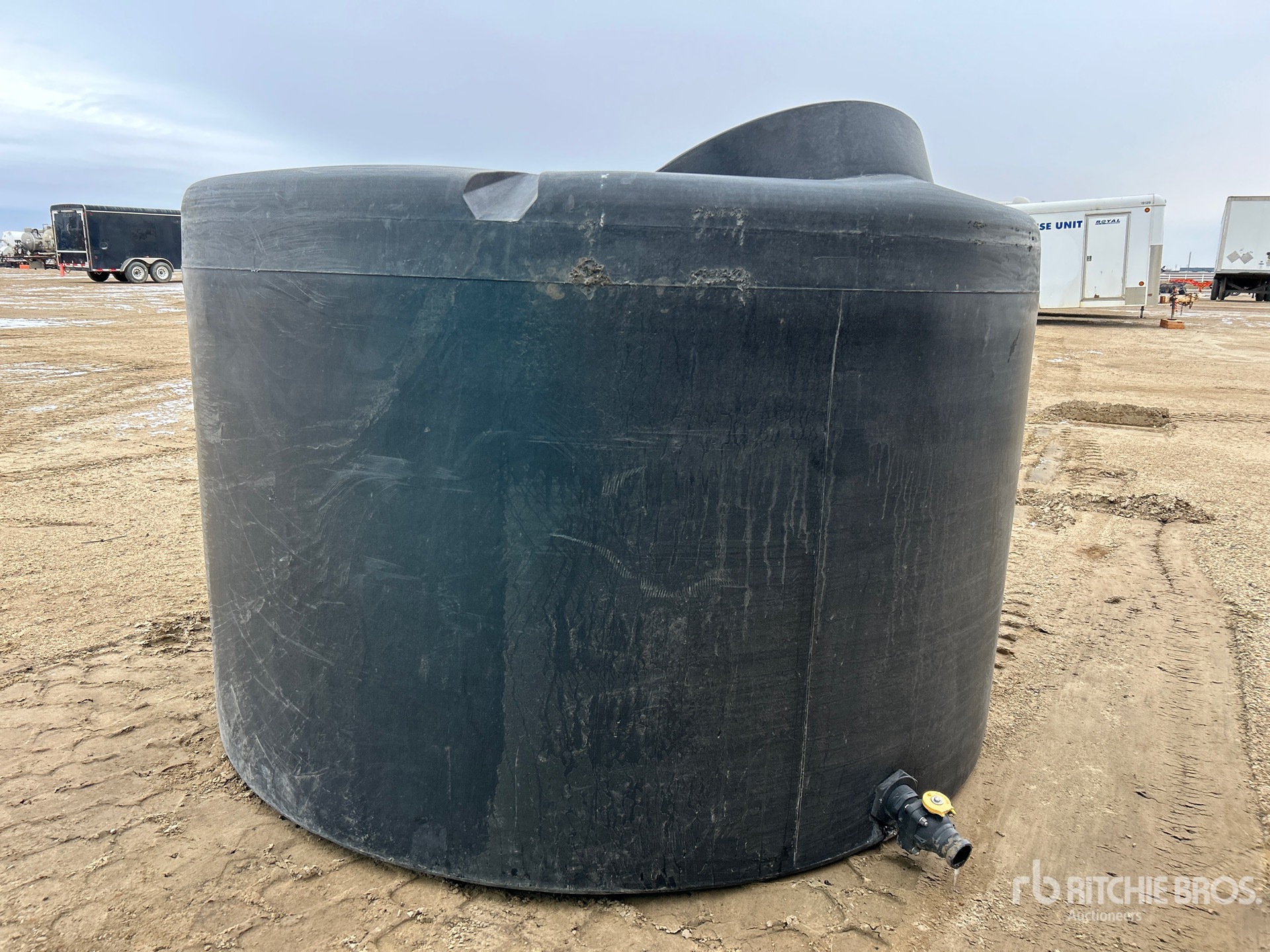 General Appearance with Bild, Ecke vorne rechts