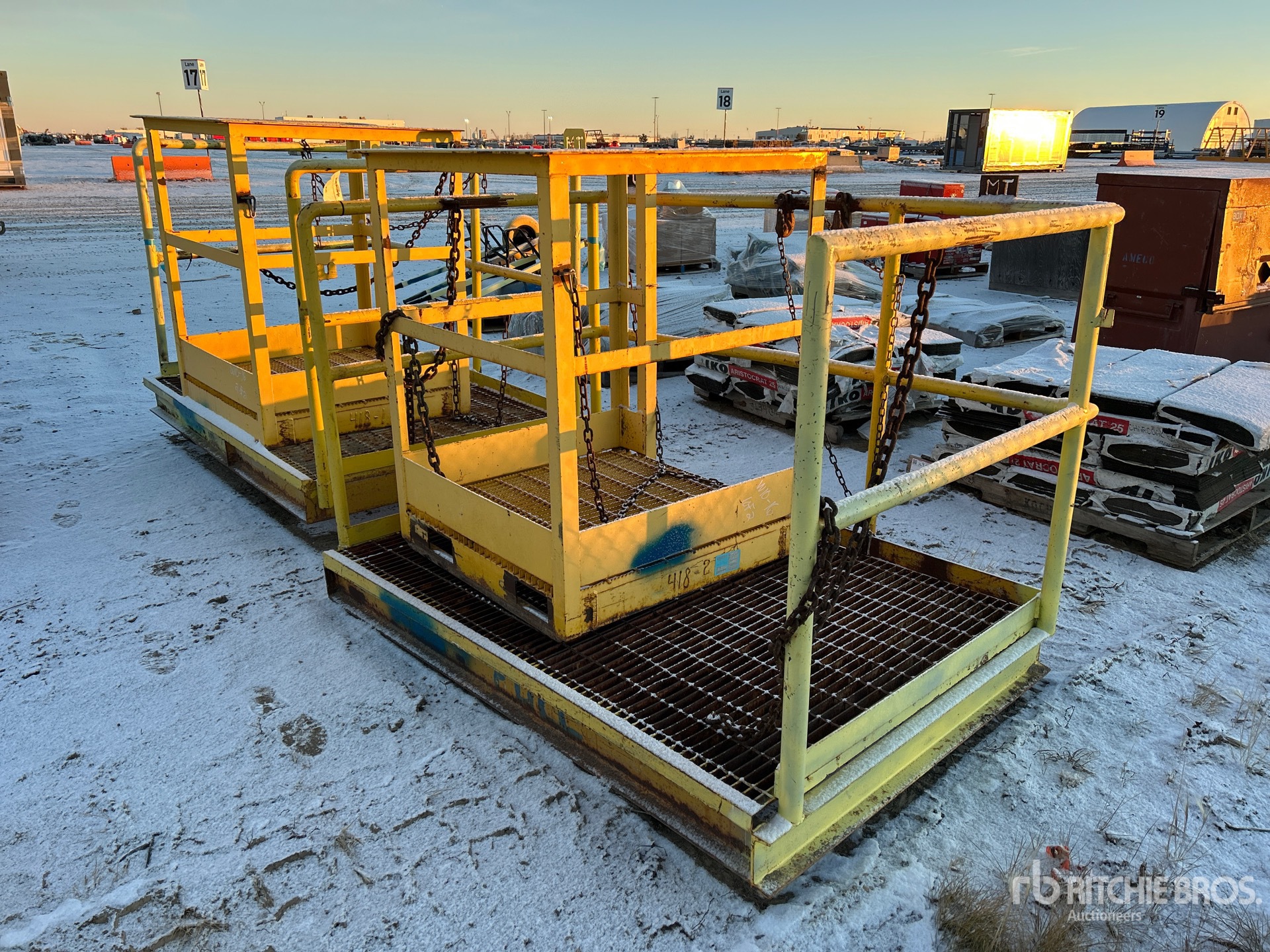 General Appearance with Bild, Ecke hinten links