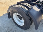 4 Underbody - Truck with 