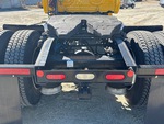 4 Underbody - Truck with 