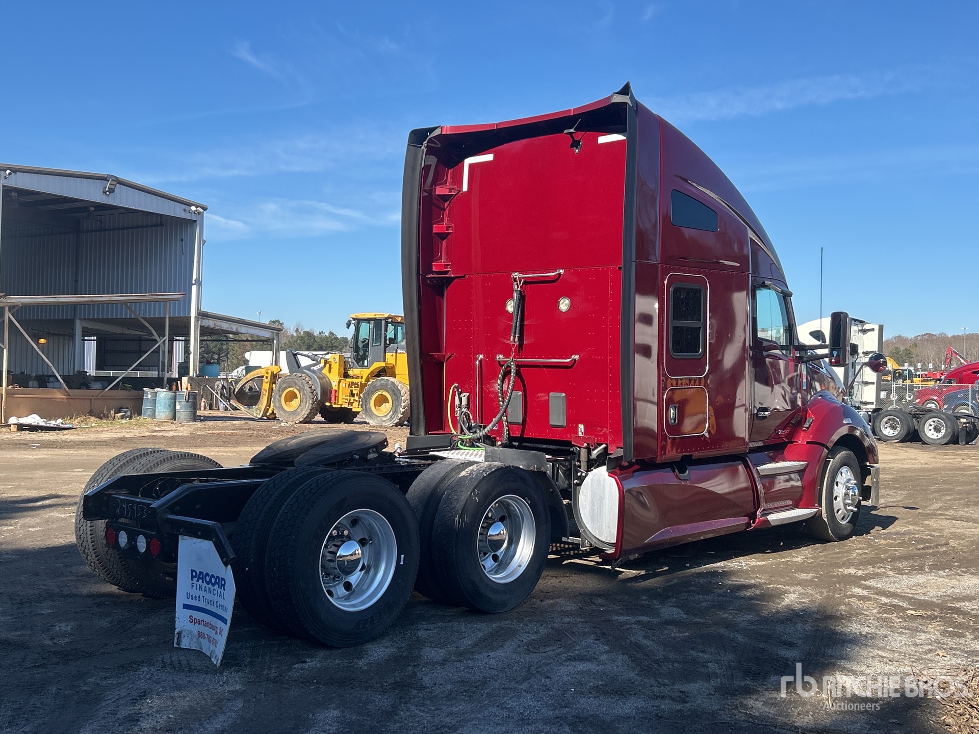 Aspect général with Image, coin arrière droit