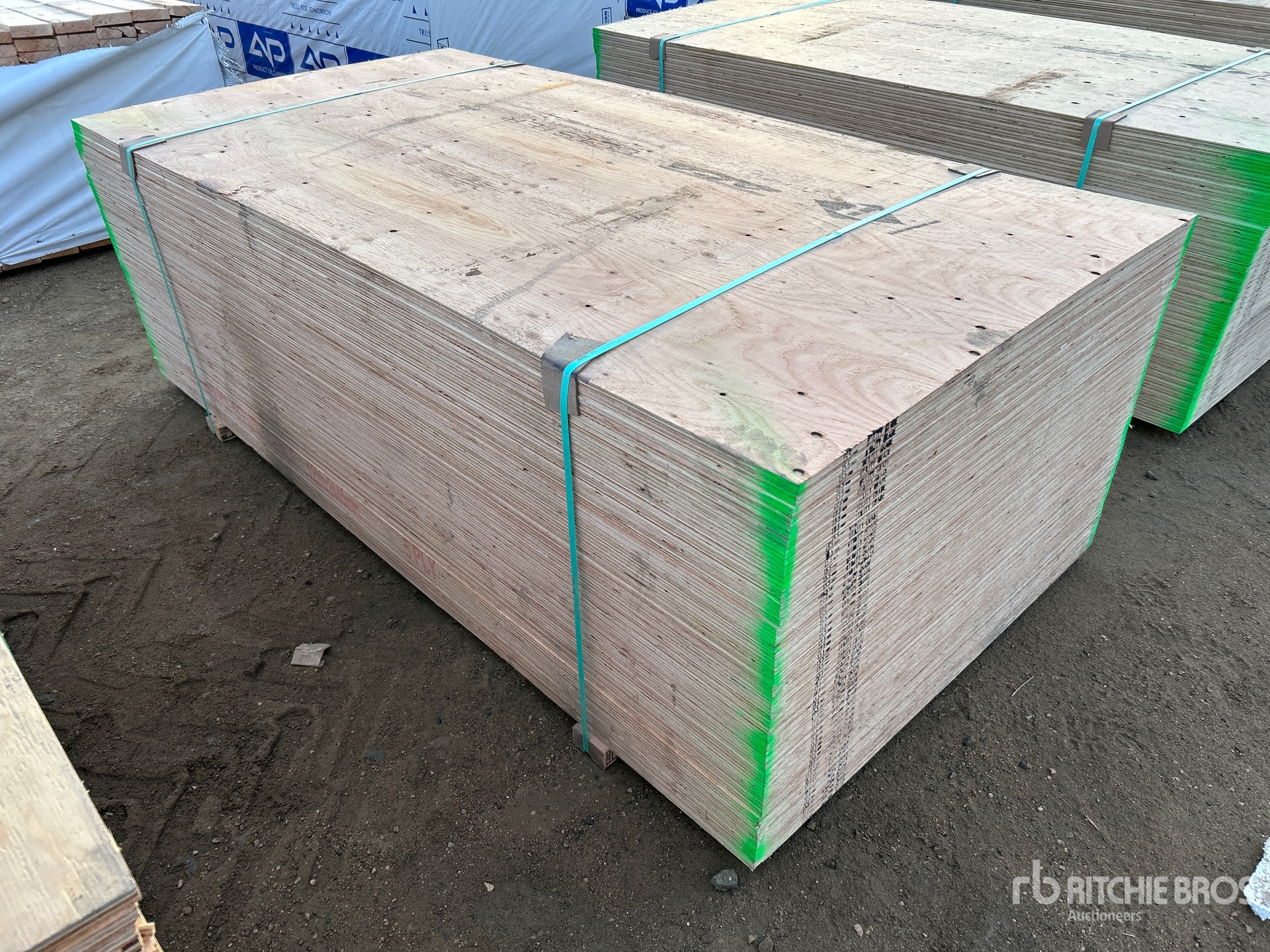 Aspect général with Image, coin arrière droit