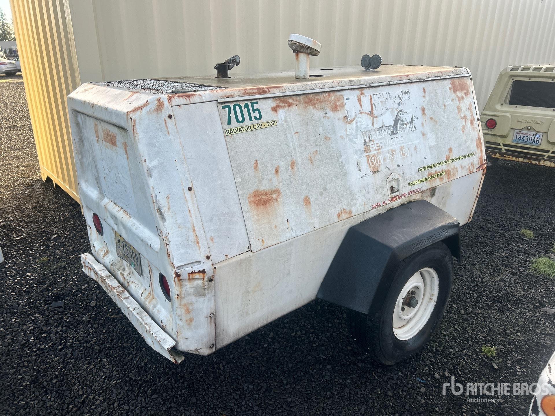 General Appearance with Picture, Right Rear Corner