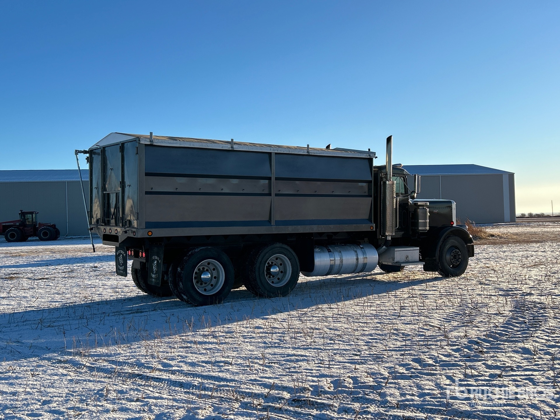 Aspect général with Image, coin arrière droit