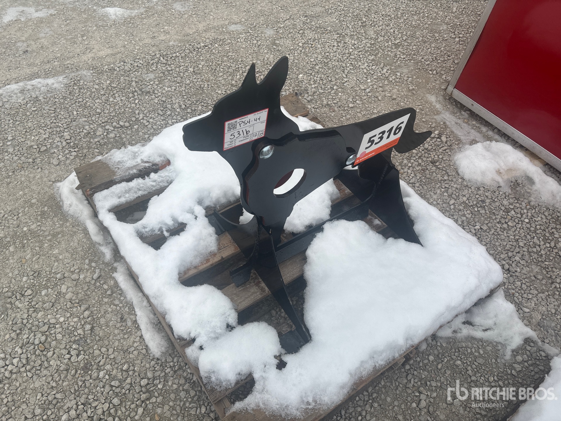 General Appearance with Picture, Right Front Corner