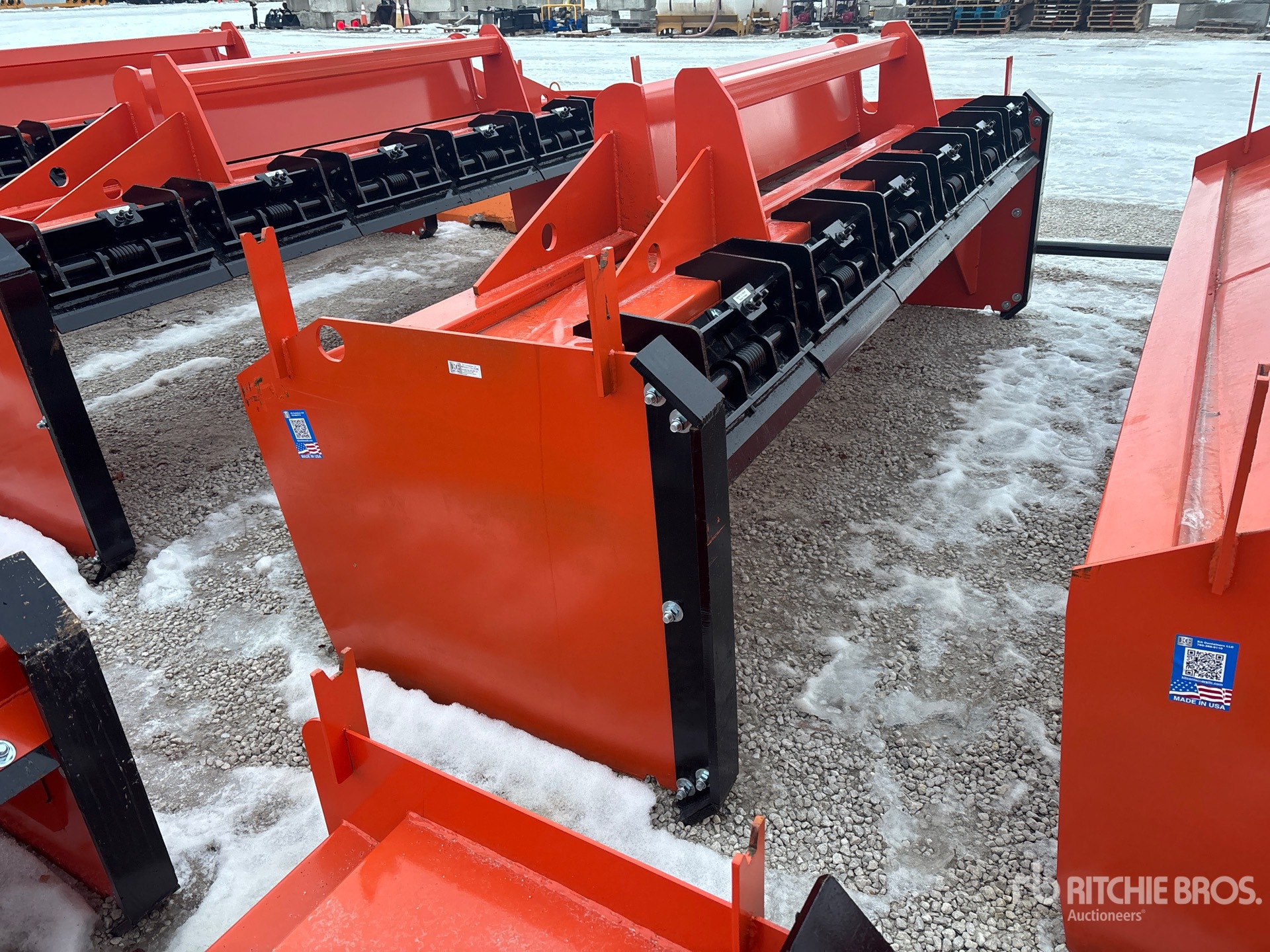 Aspect général with Image, coin arrière droit