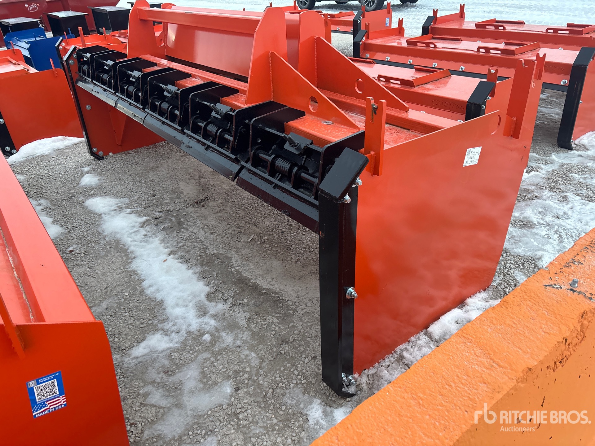 Aspect général with Image, coin arrière droit