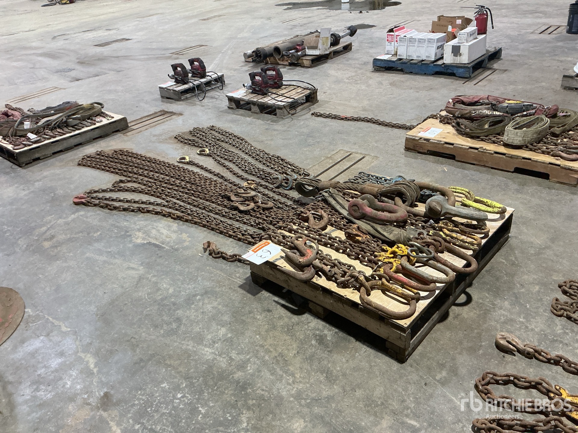 General Appearance with Bild, Ecke hinten links