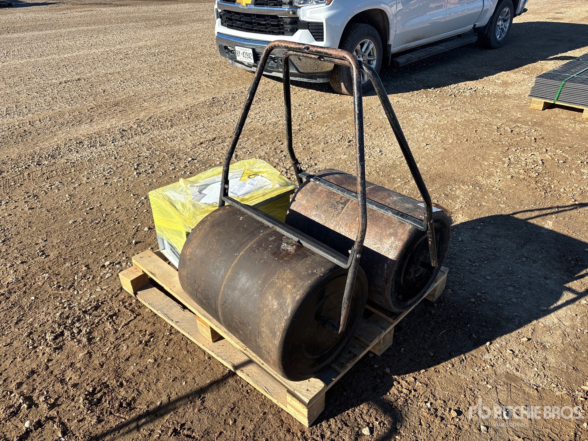 General Appearance with Foto, angolo posteriore sinistro