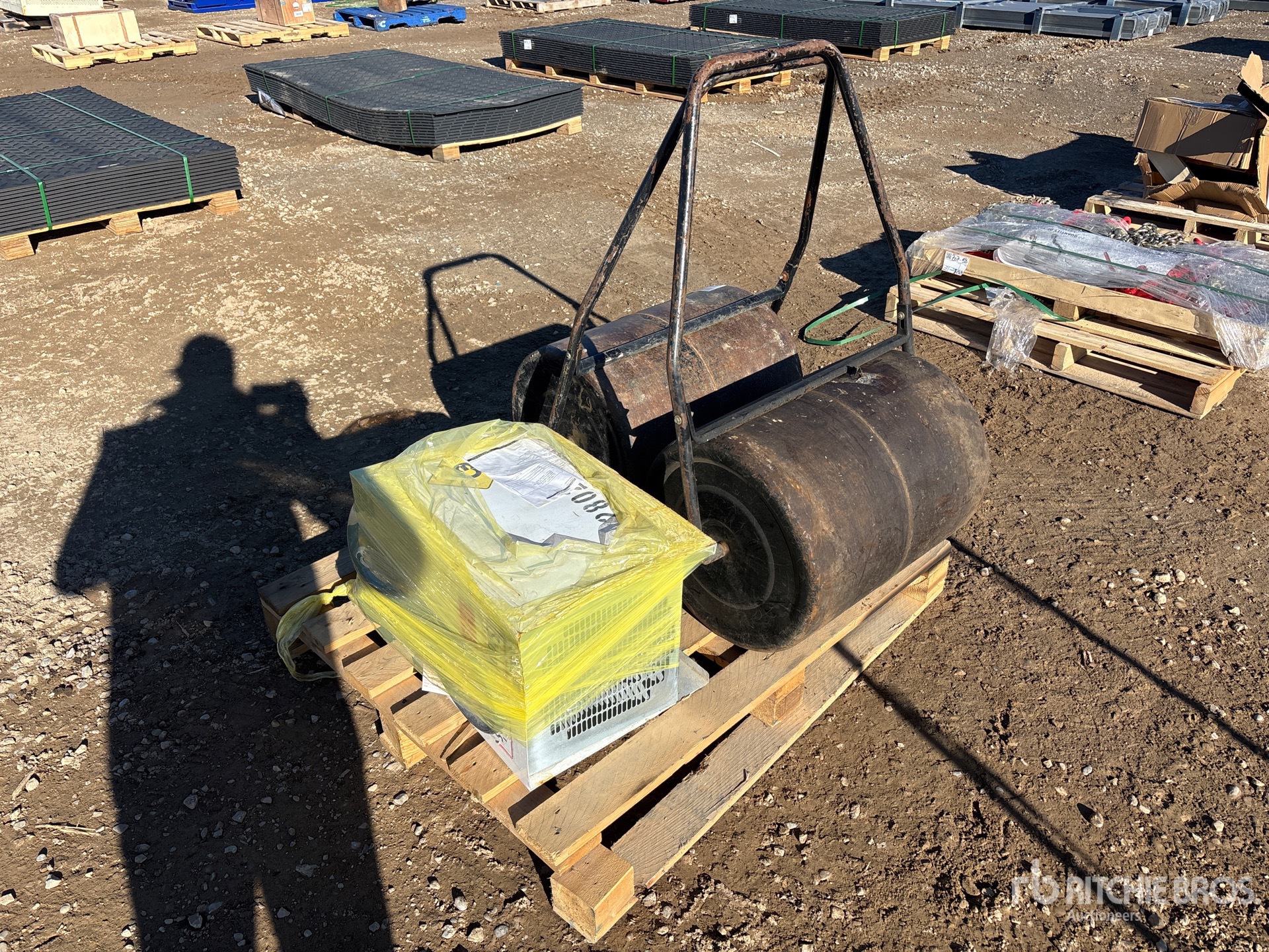 General Appearance with Foto, angolo anteriore sinistro