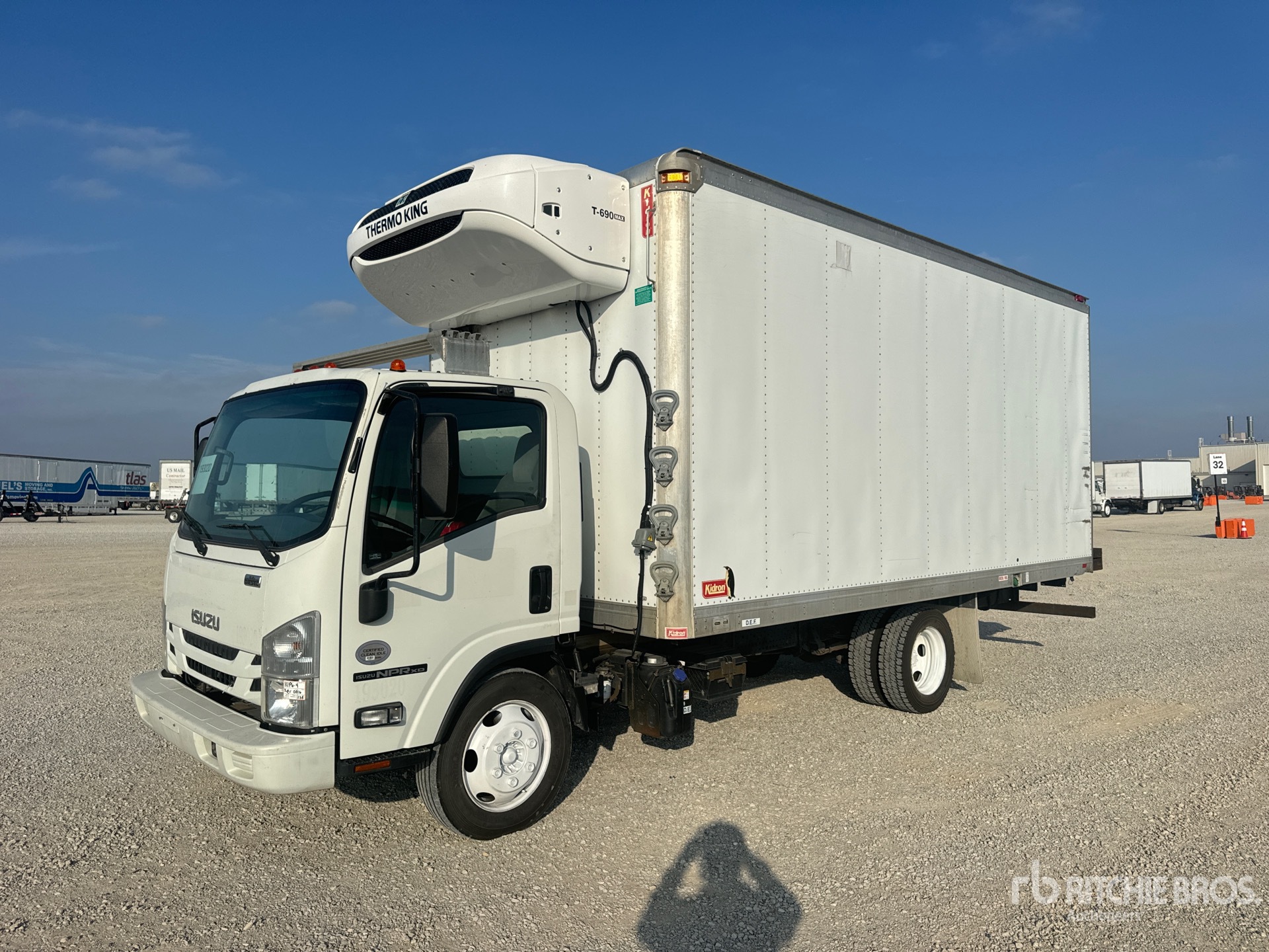 General Appearance with Image, coin avant gauche