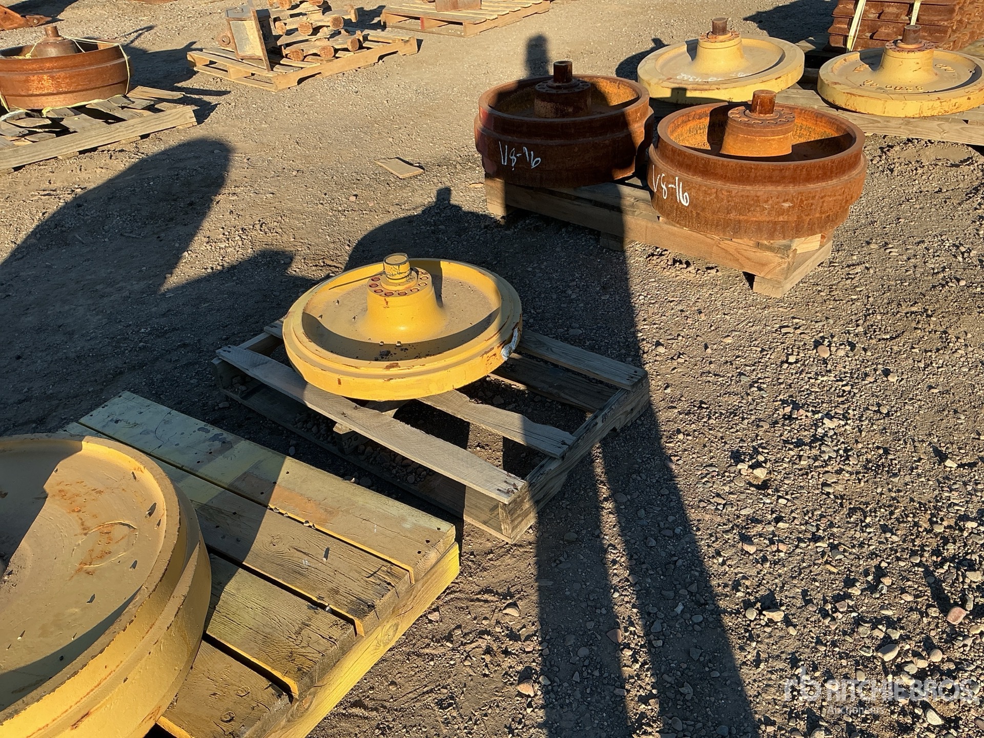 General Appearance with Bild, Ecke hinten rechts