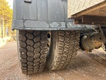 4 Underbody - Truck with 