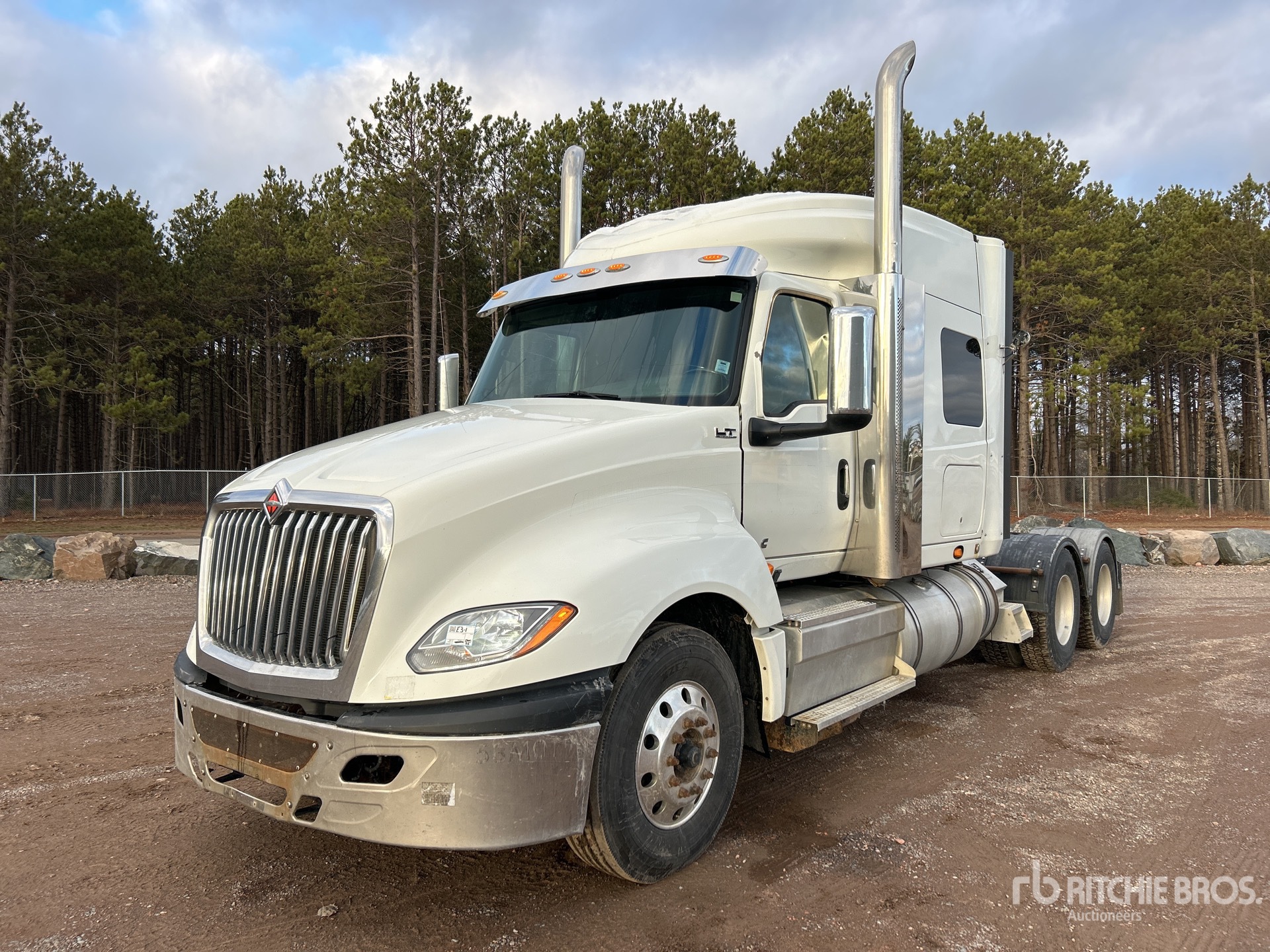 General Appearance with Featured Photo