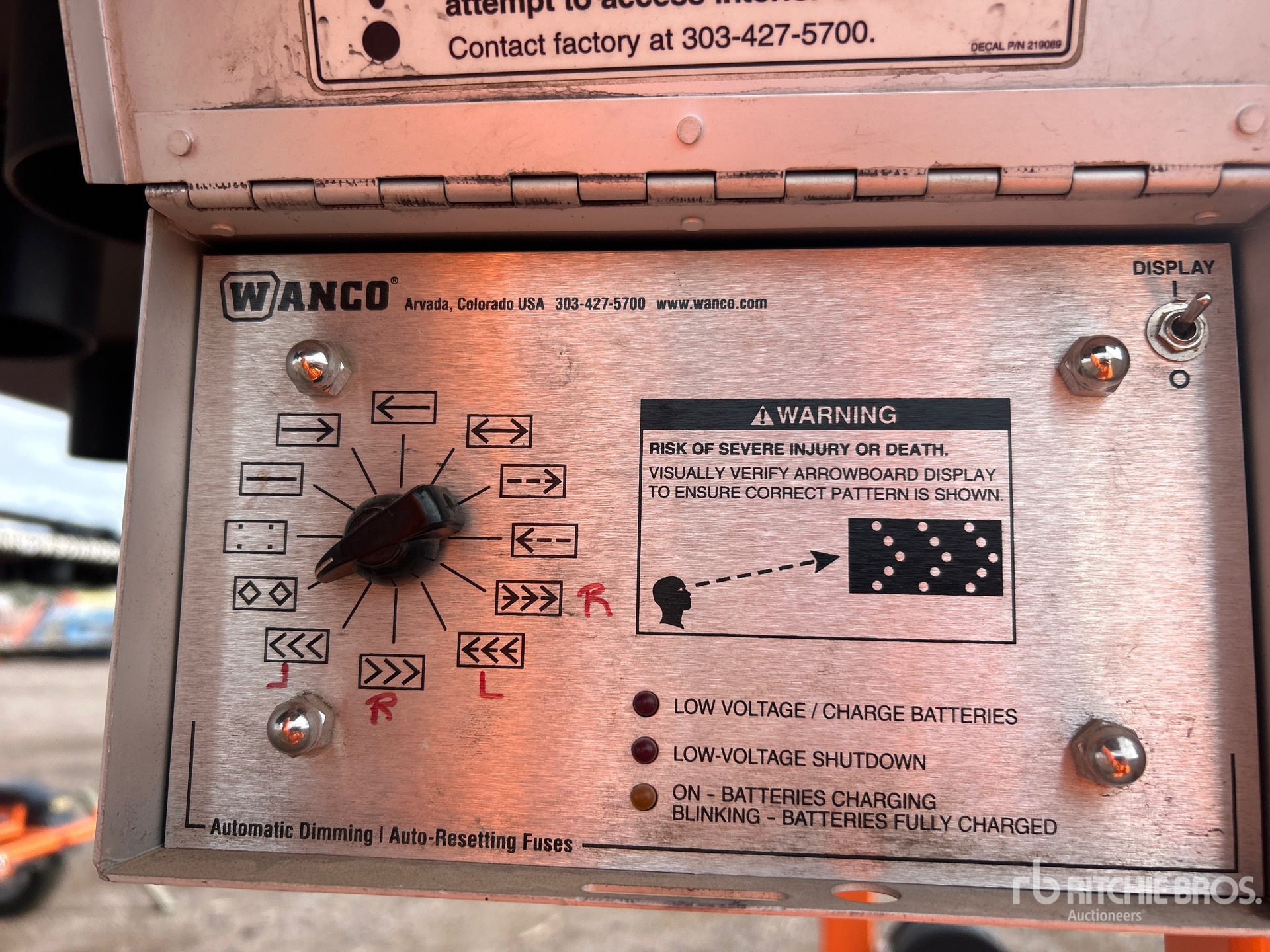 Wanco Solar Arrow Board | Ritchie Bros. Auctioneers
