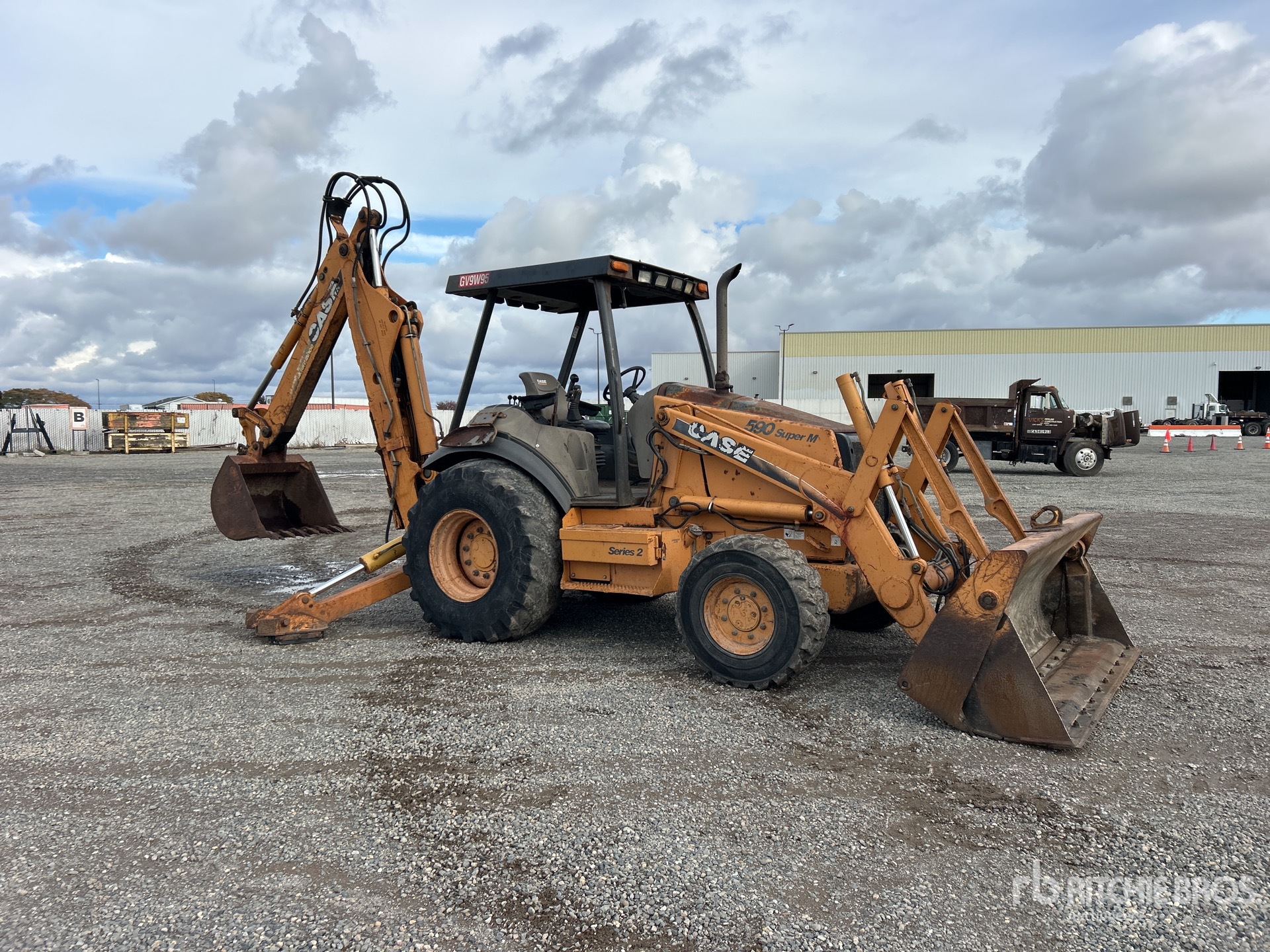 General Appearance with Picture, Right Front Corner