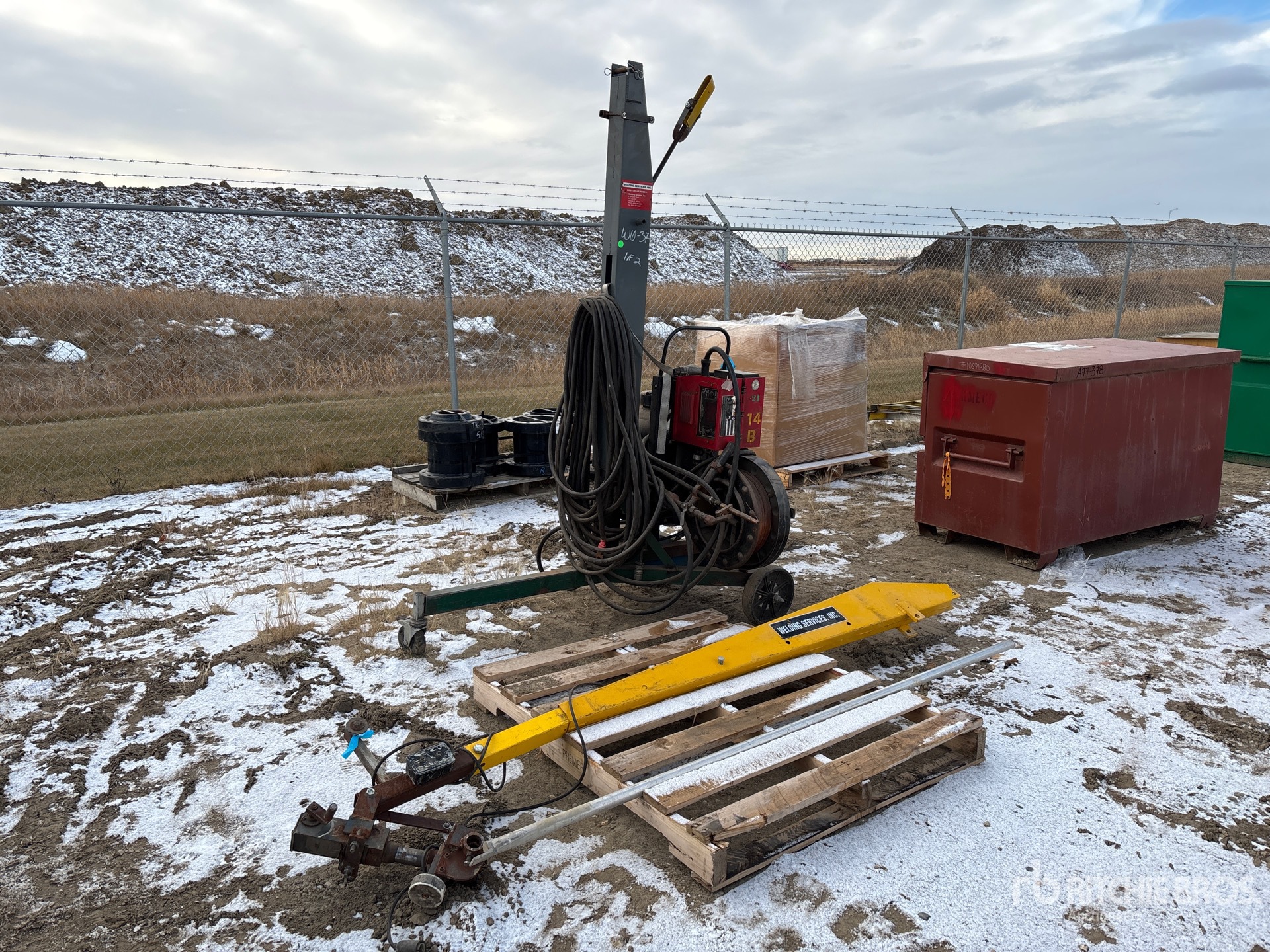 General Appearance with Foto, angolo anteriore destro