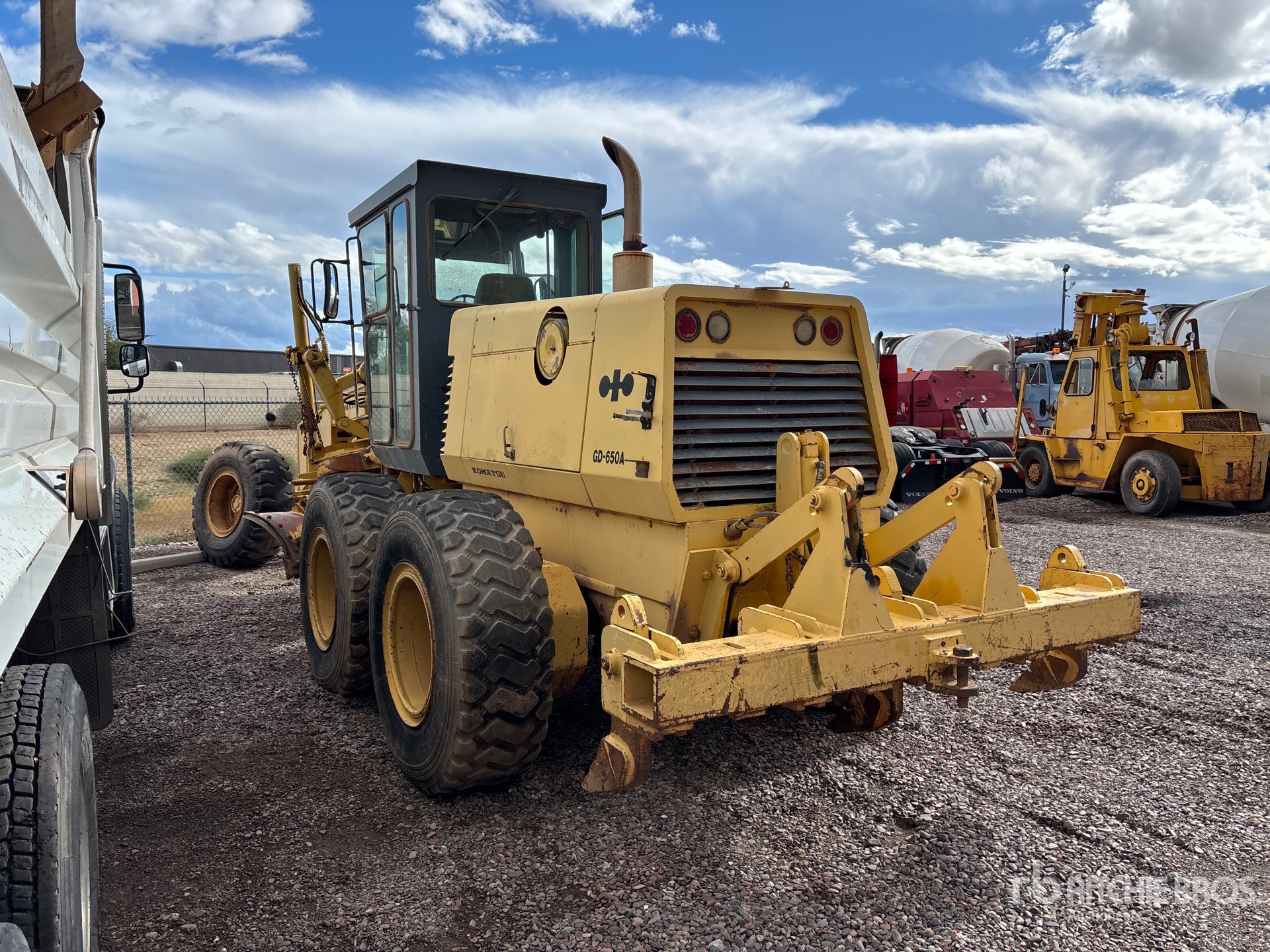 General Appearance with Zdjęcie, lewy dolny róg