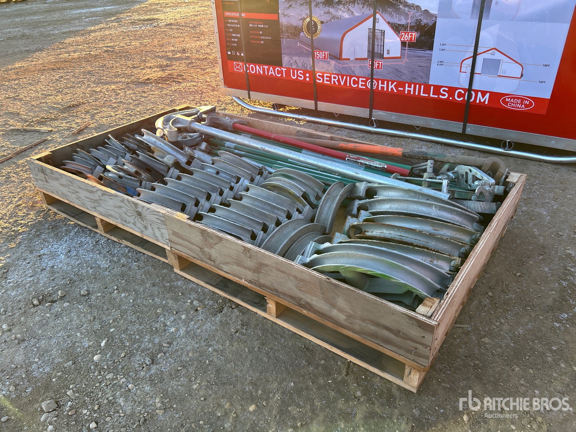 Aspect général with Image, coin arrière droit