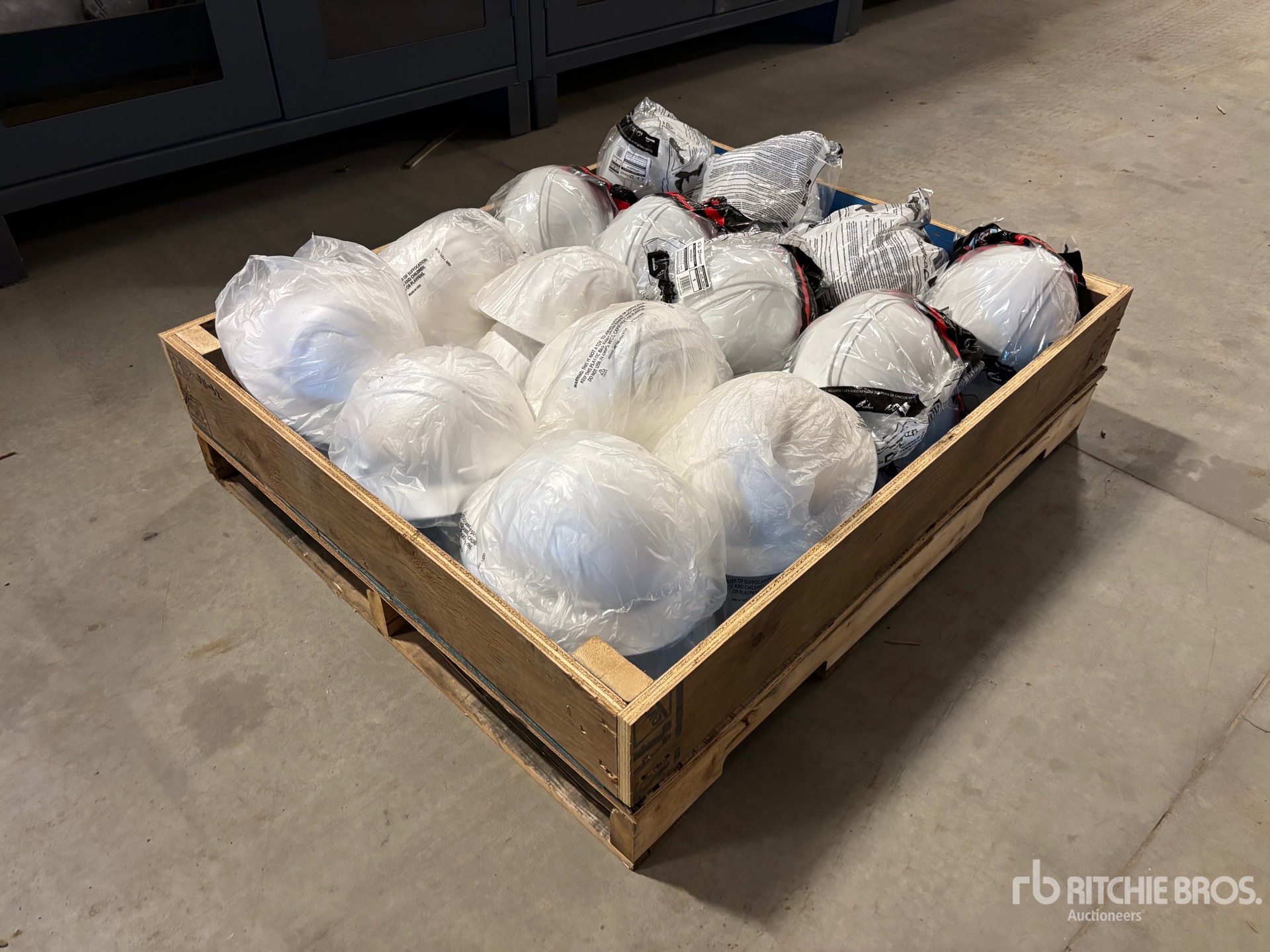 Aspect général with Image, coin arrière droit