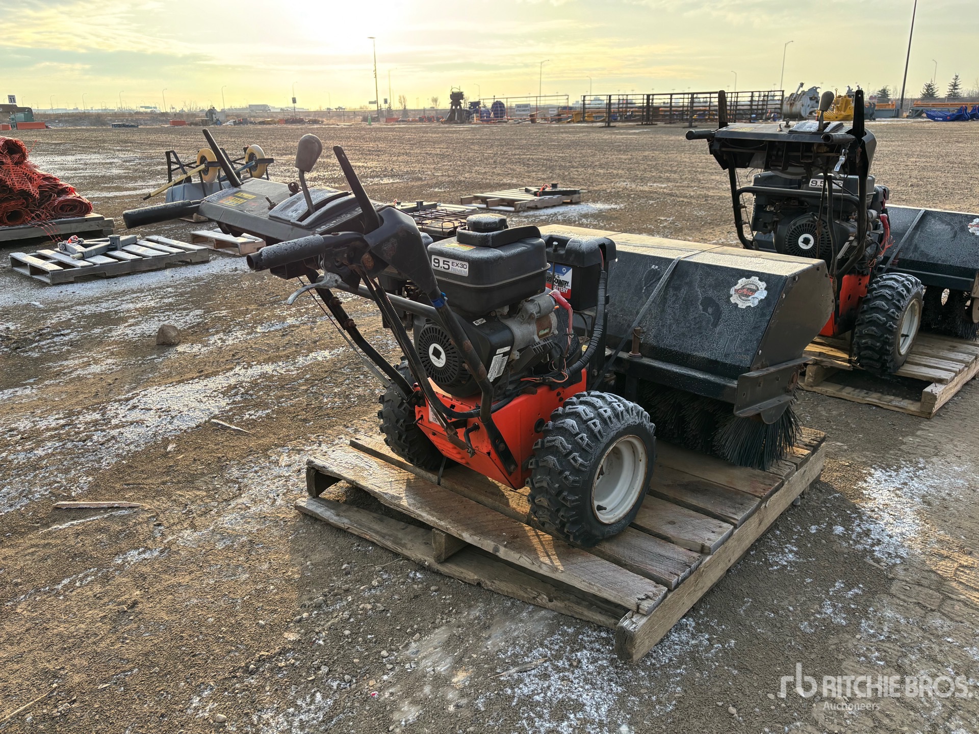 General Appearance with Imagen: esquina trasera derecha