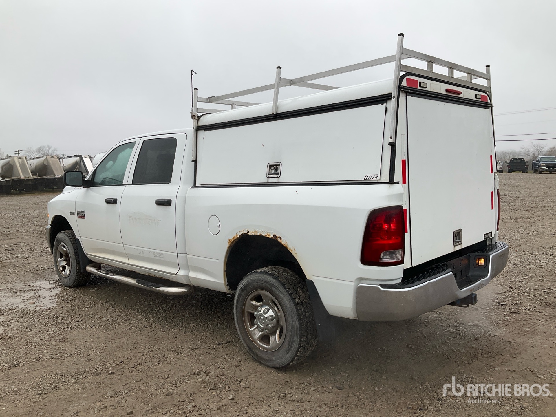 General Appearance with Picture, Left Rear Corner