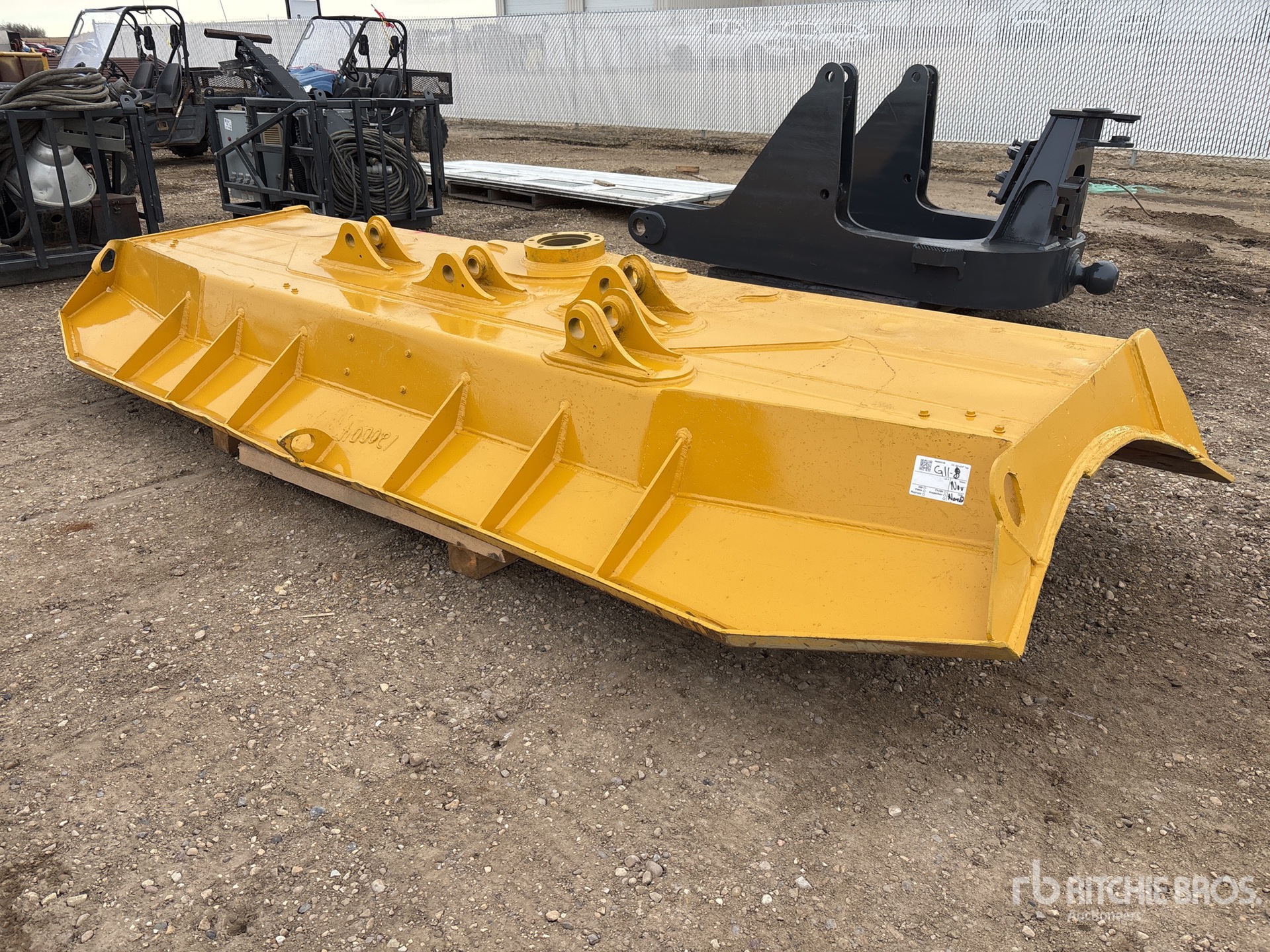 General Appearance with Bild, Ecke vorne links