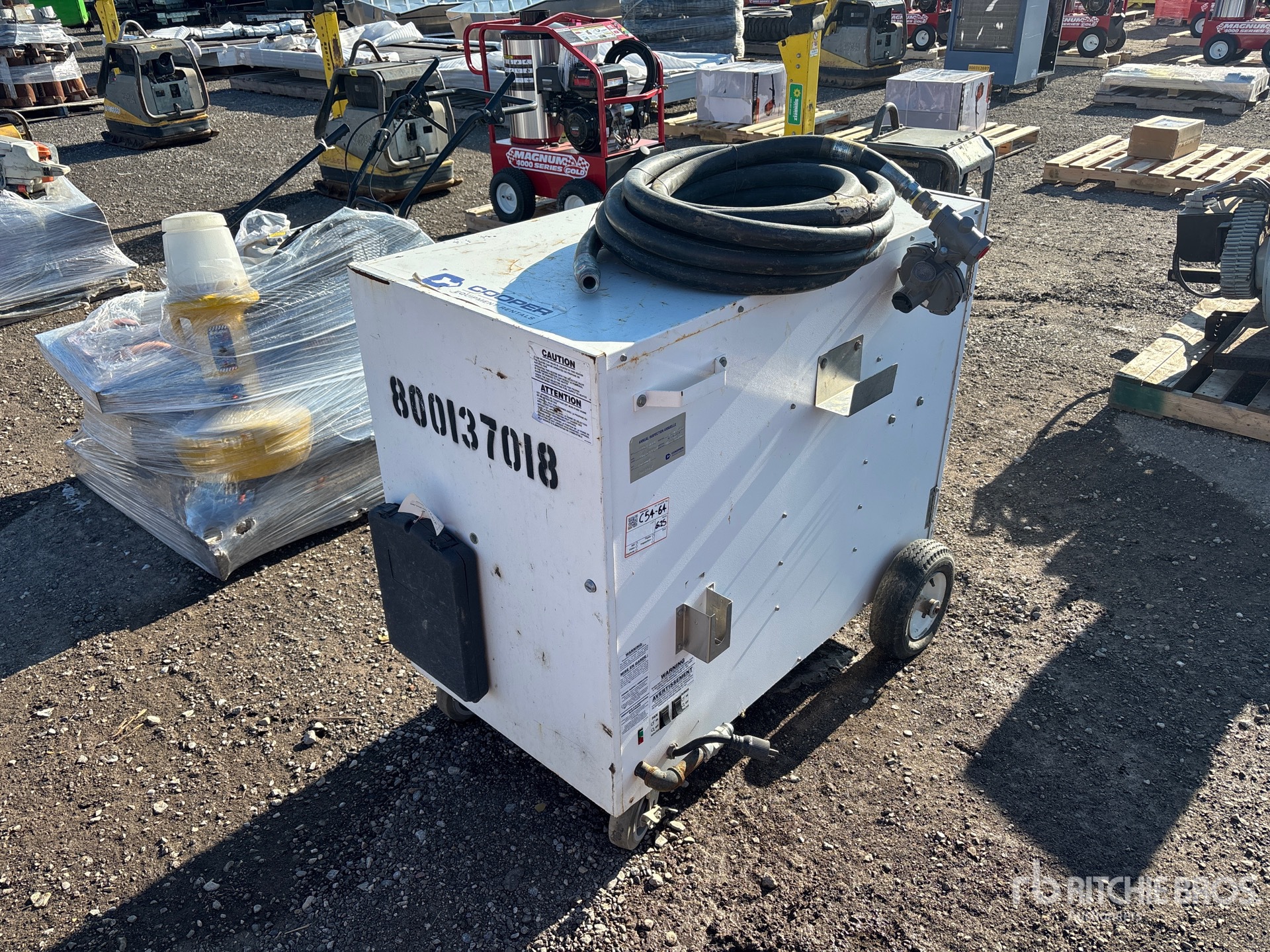 General Appearance with Foto, angolo anteriore sinistro