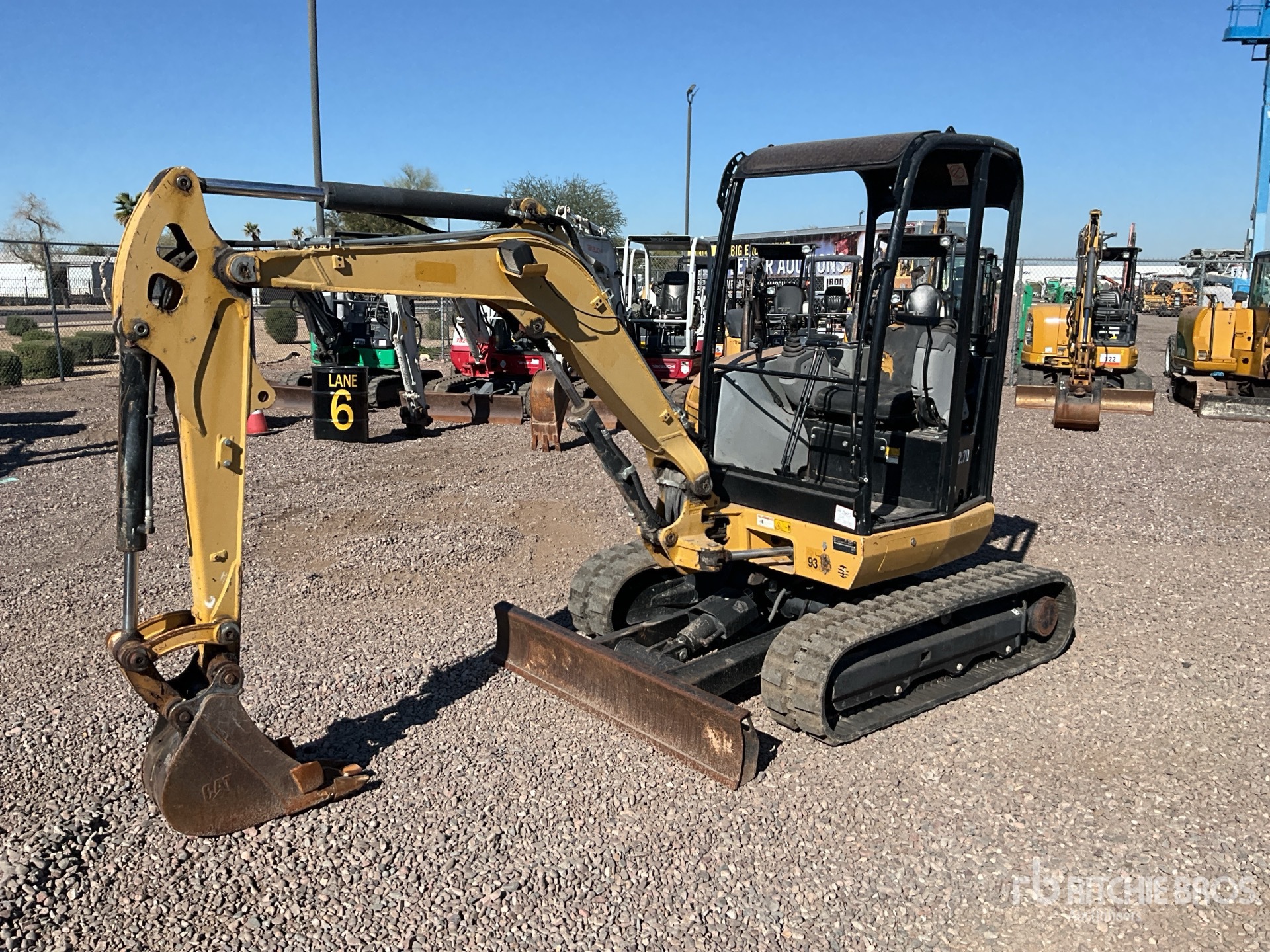 General Appearance with Featured Photo