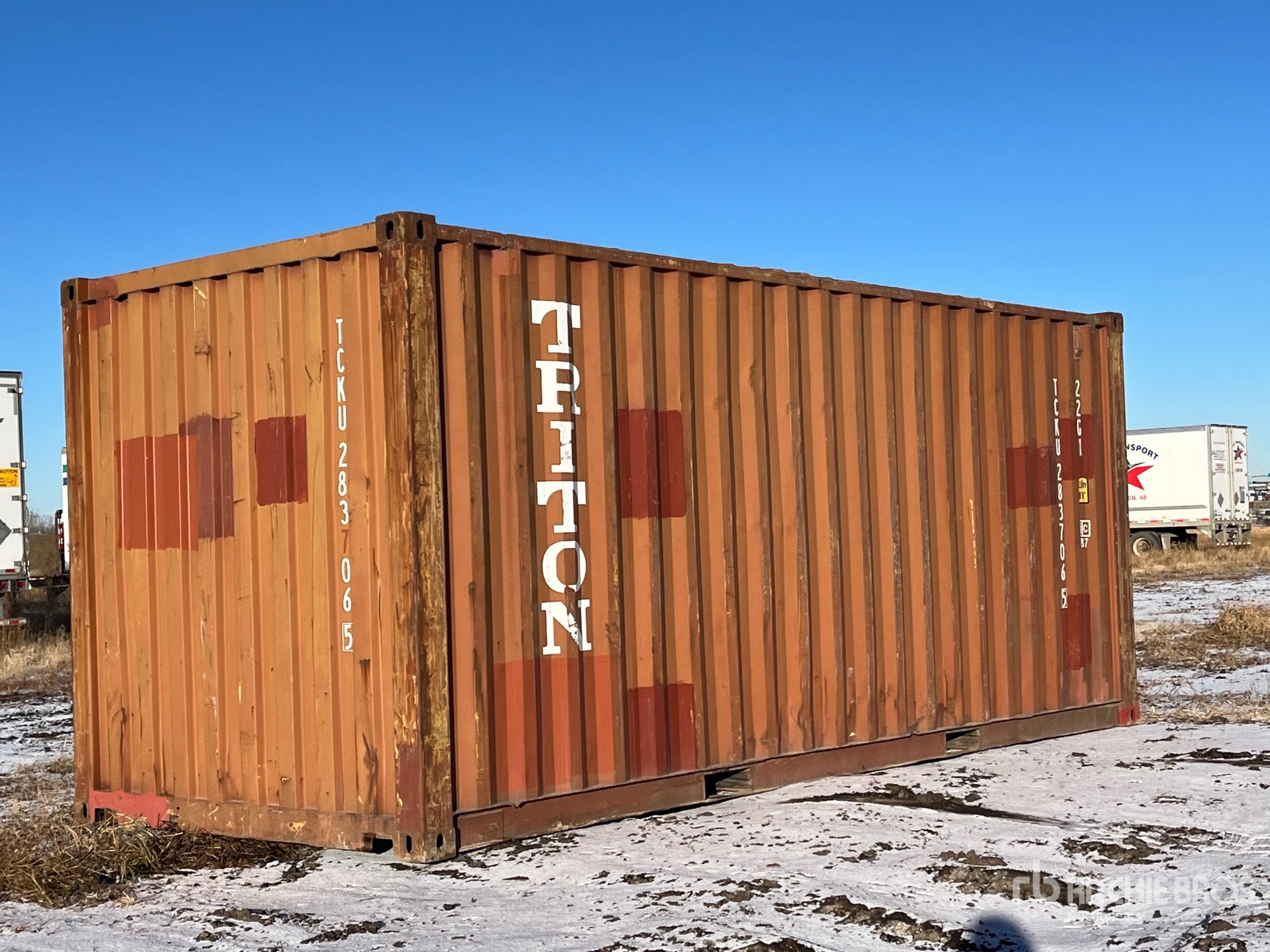 Aspect général with Image, coin arrière droit