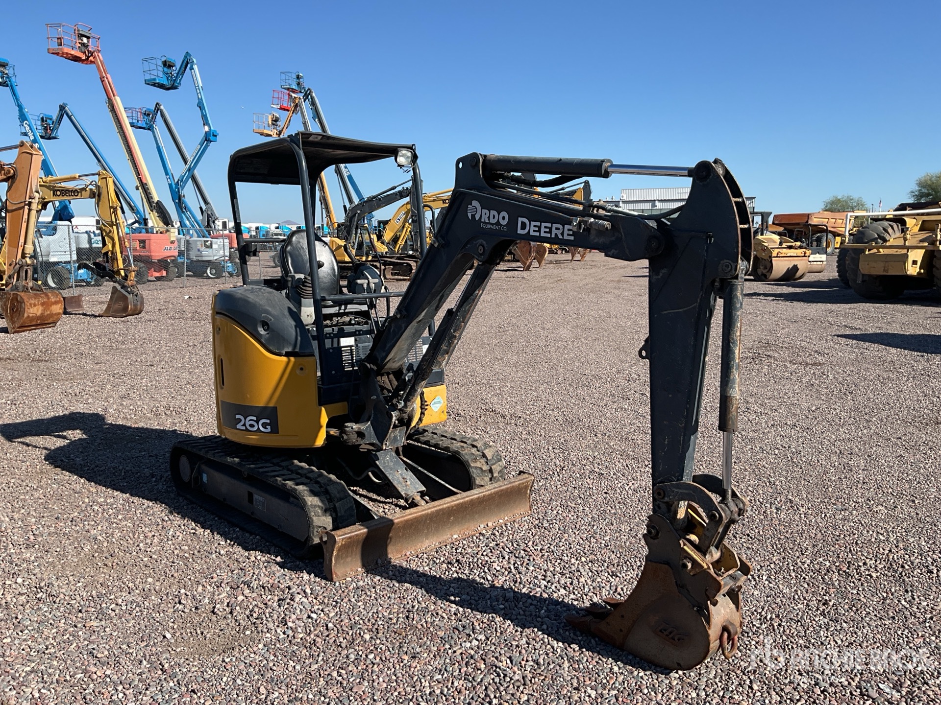 Aspect général with Image, coin avant droit