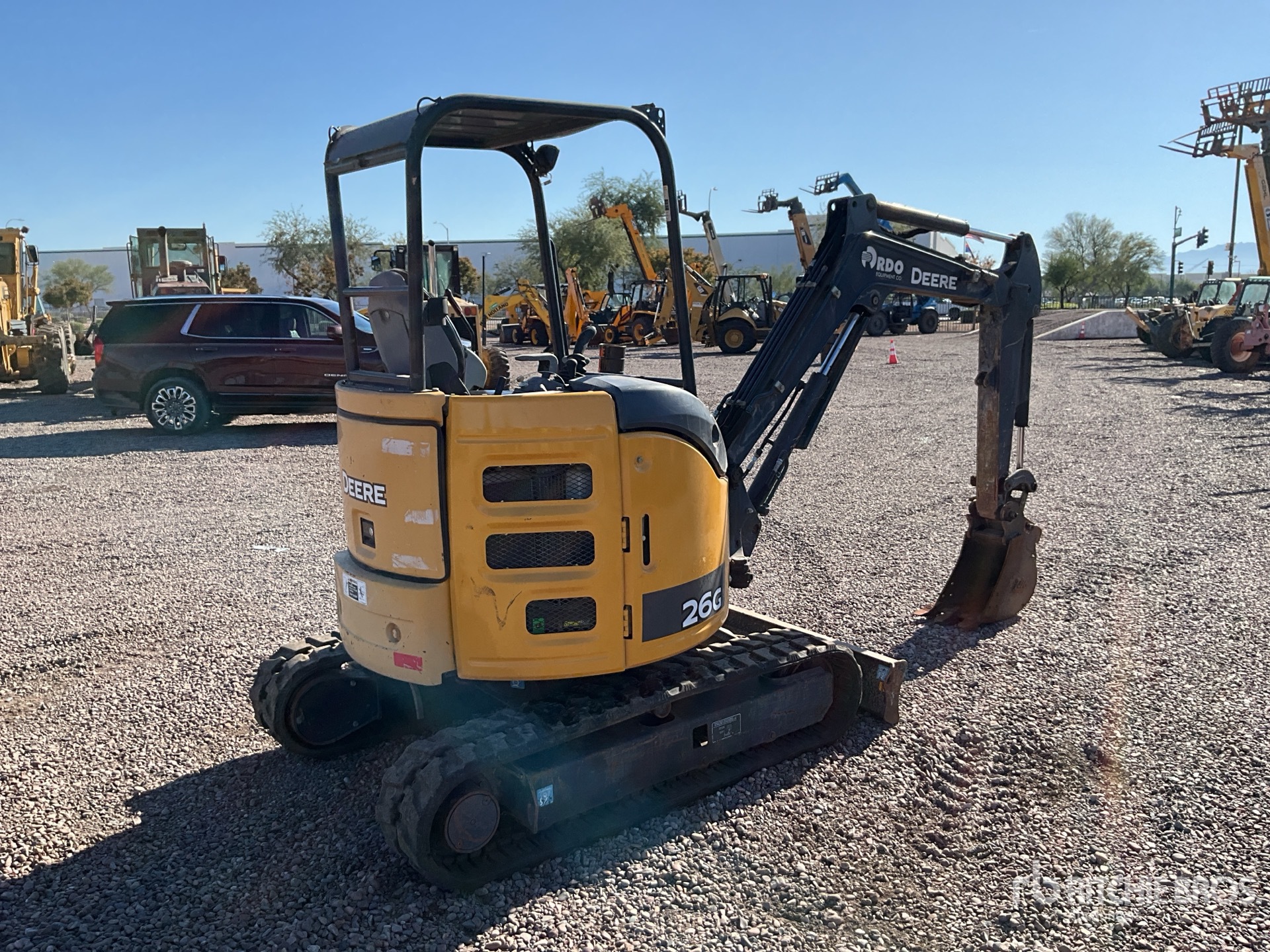 Aspect général with Image, coin arrière droit