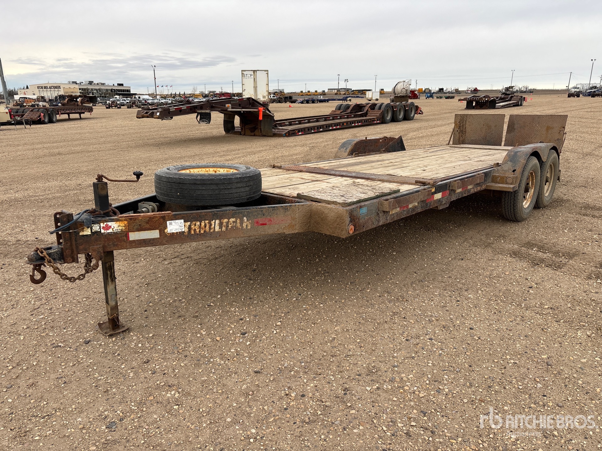 General Appearance with Bild, Ecke vorne links