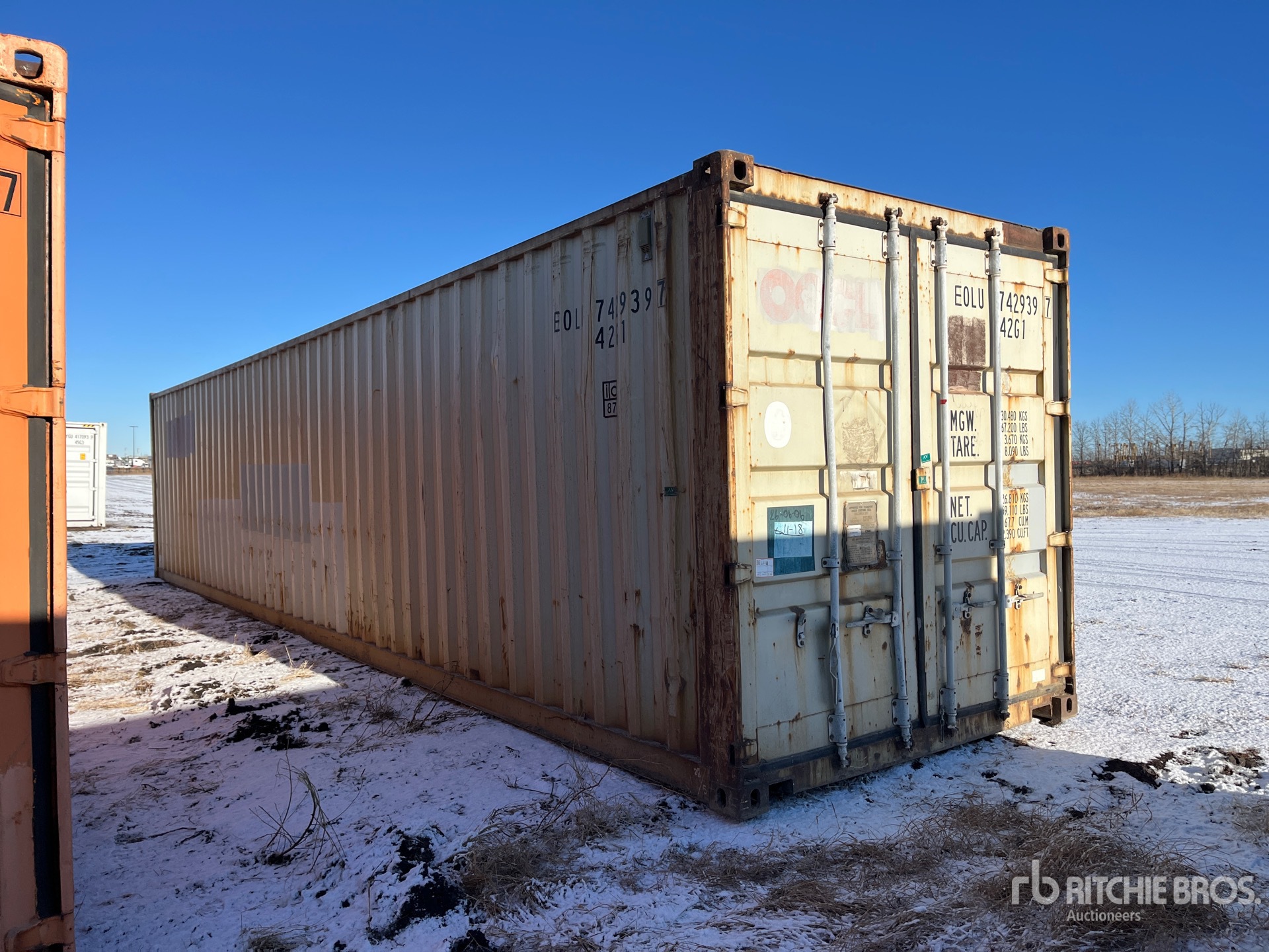 General Appearance with Picture, Right Front Corner