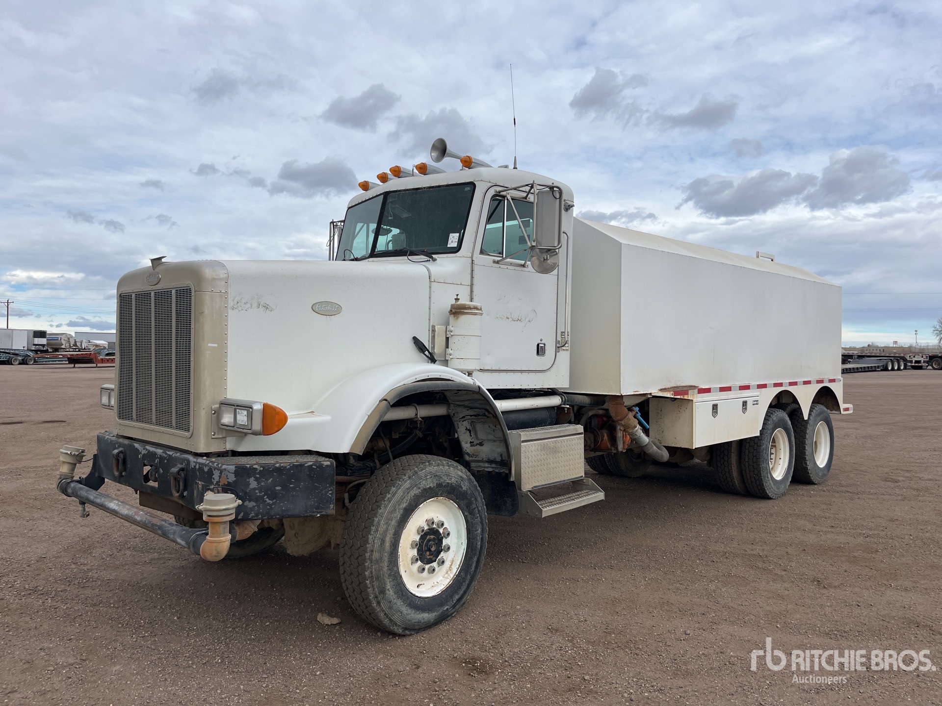 General Appearance with Featured Photo