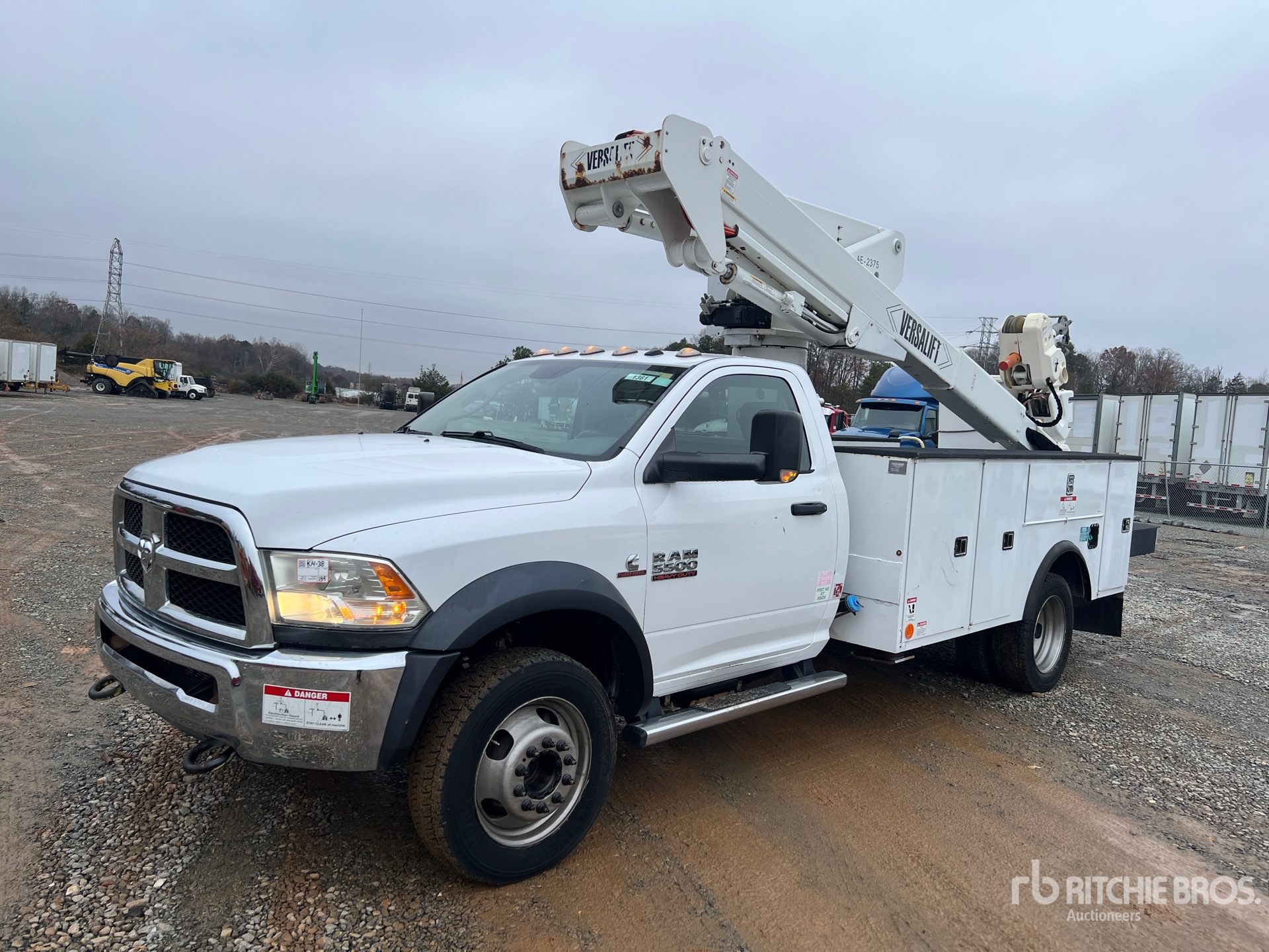 Aspect général with Image, coin avant gauche