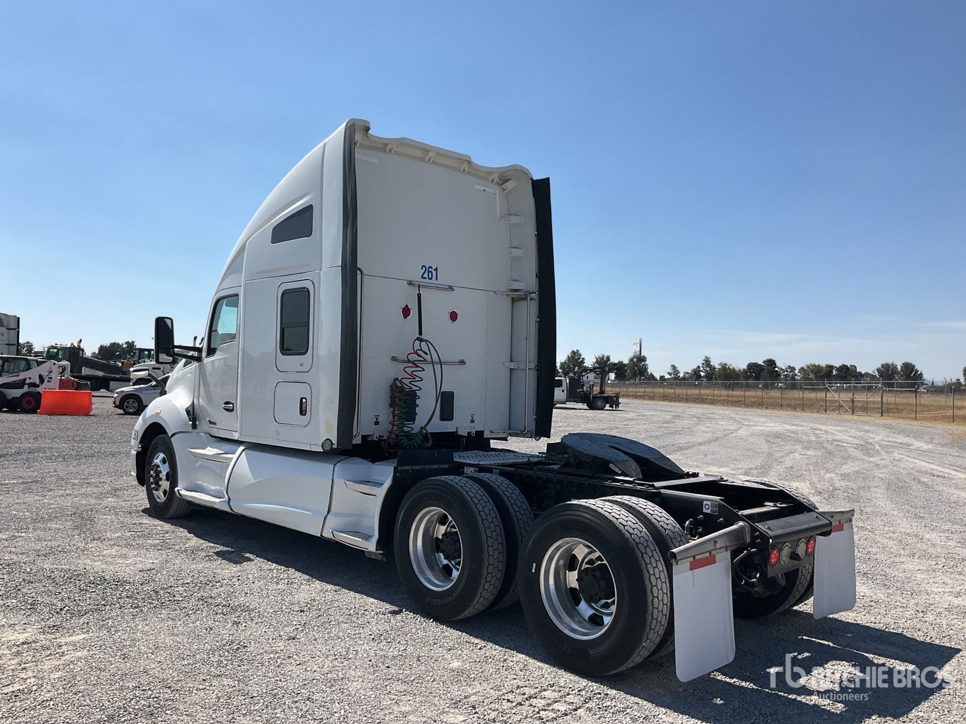 General Appearance with Picture, Left Rear Corner